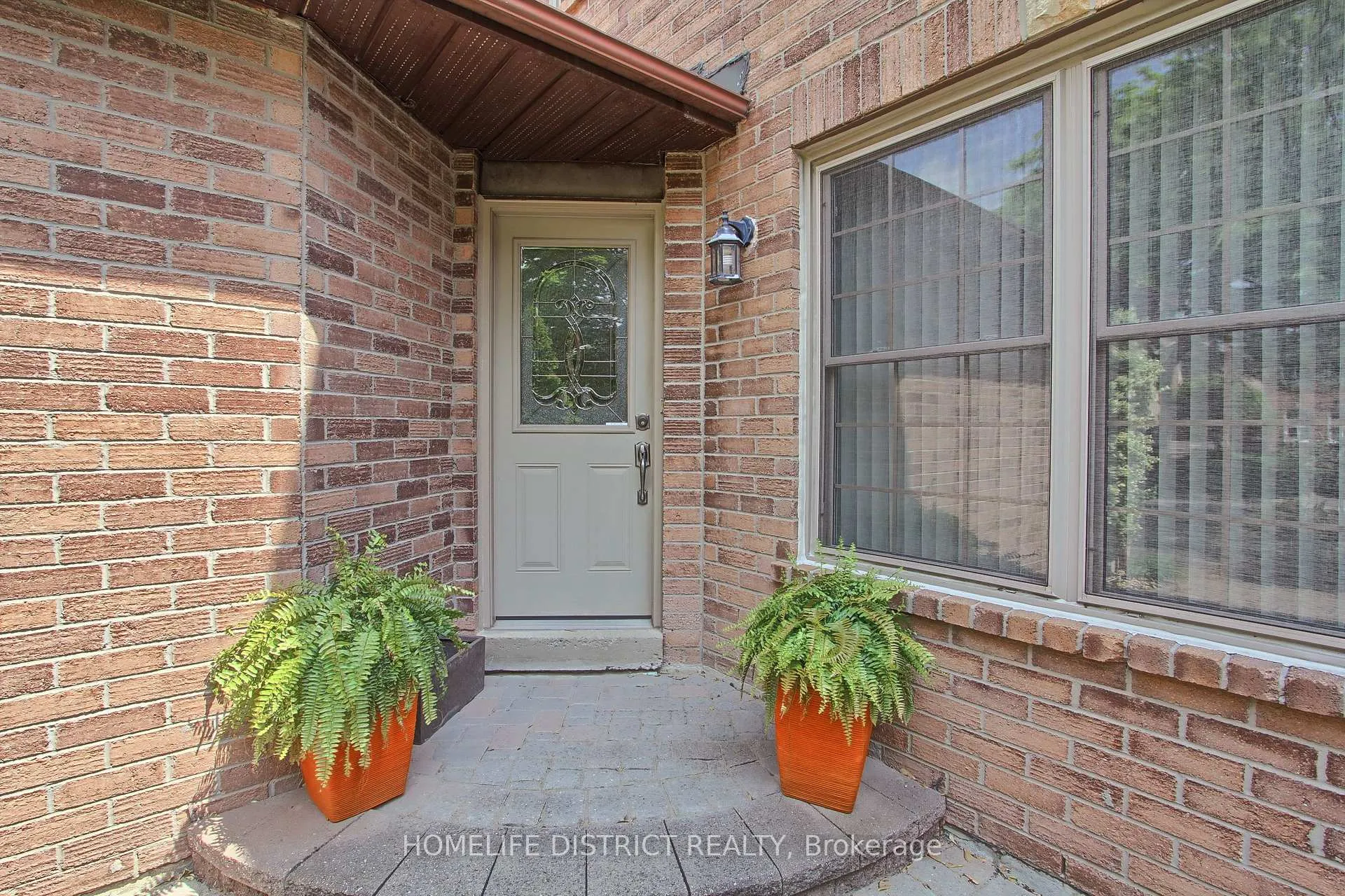 Photo 6 of 43 Daniels Crescent, Ajax, Central West — HOMEH