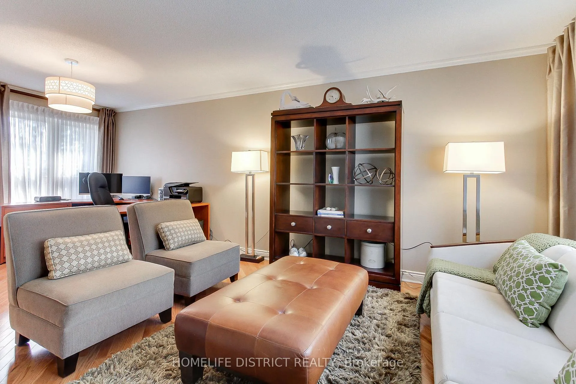 Photo 10 of 43 Daniels Crescent, Ajax, Central West — HOMEH
