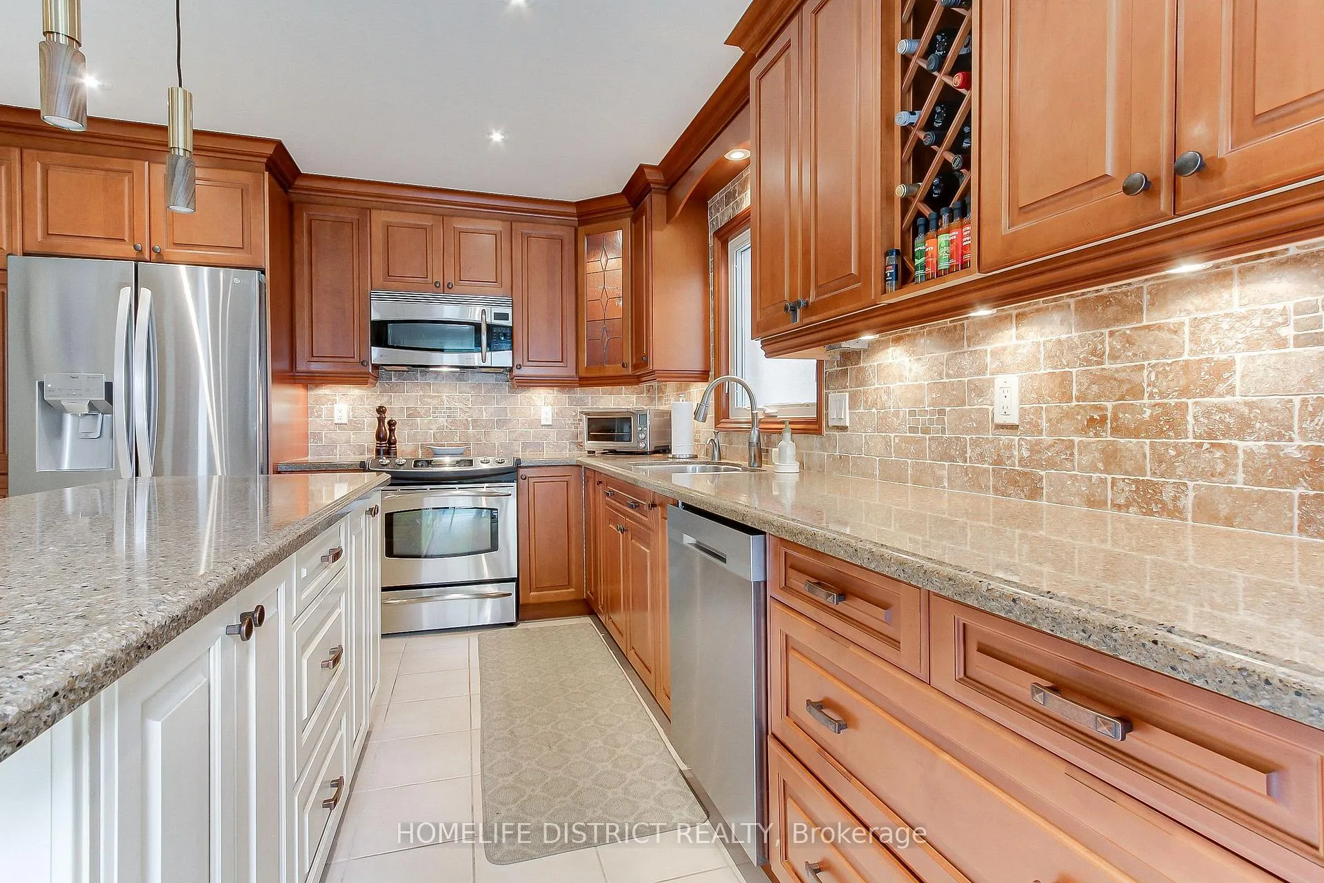 Photo 16 of 43 Daniels Crescent, Ajax, Central West — HOMEH