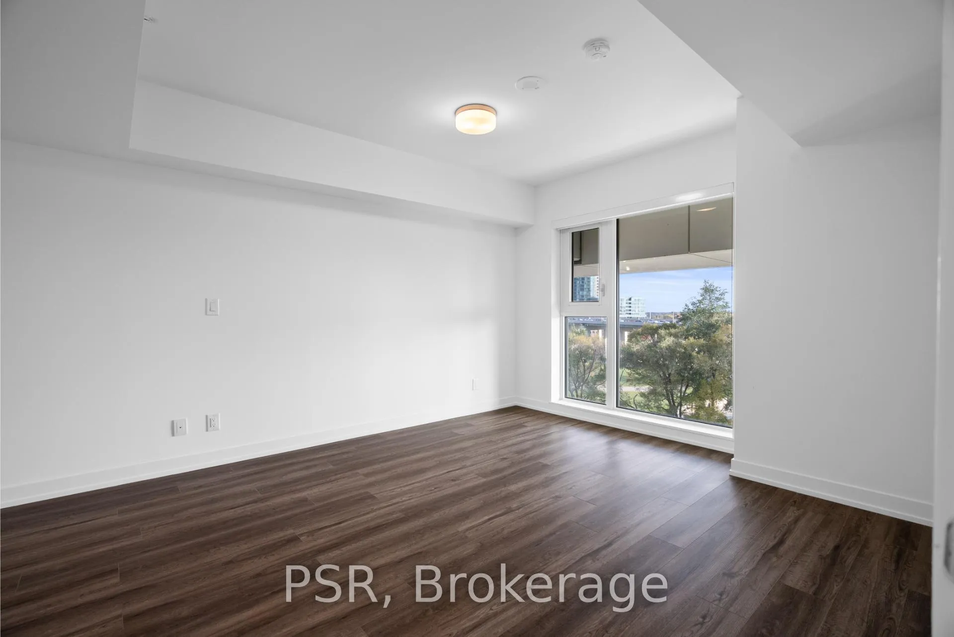 Photo 14 of Unit 318, 11 Ordnance Street, Toronto, Niagara — HOMEH