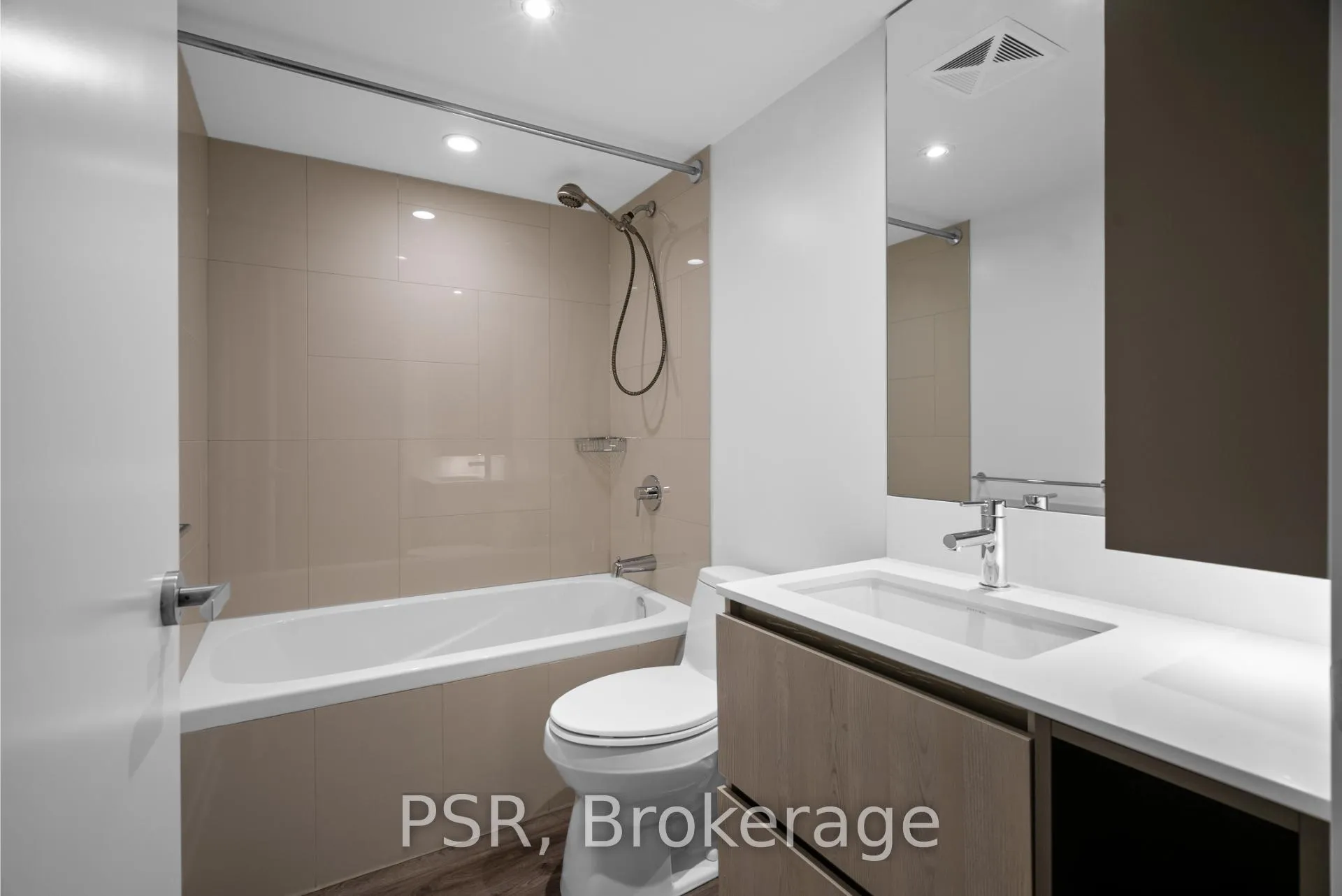 Photo 23 of Unit 318, 11 Ordnance Street, Toronto, Niagara — HOMEH