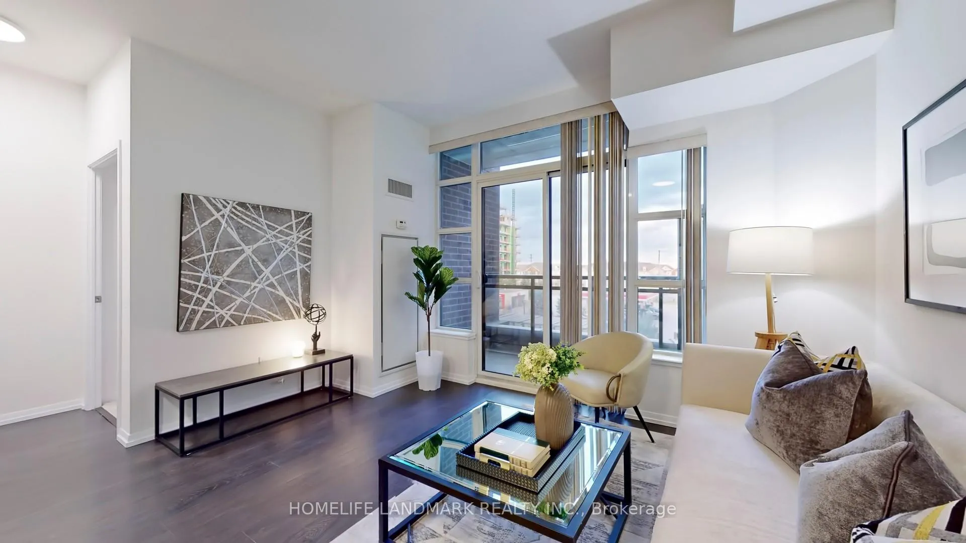 Photo 9 of Unit 340, 540 Bur Oak Avenue, Markham, Berczy — HOMEH