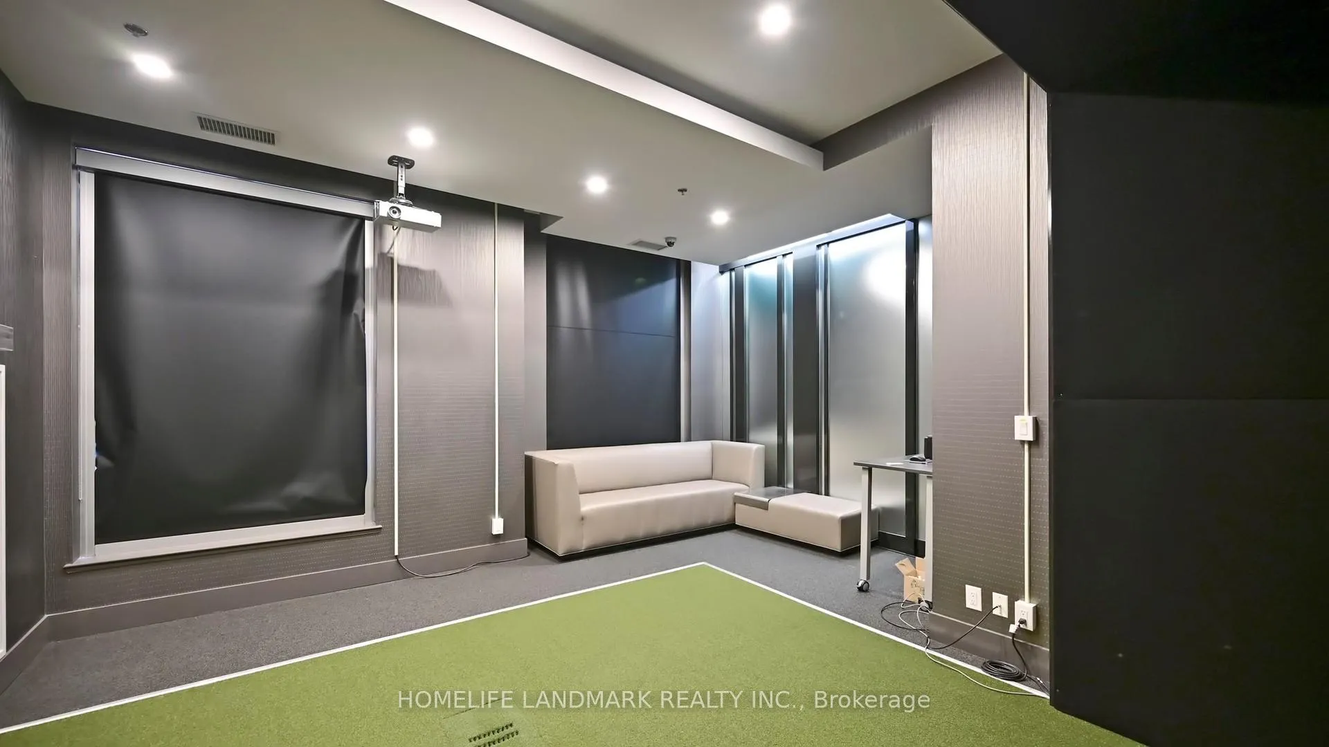 Photo 37 of Unit 340, 540 Bur Oak Avenue, Markham, Berczy — HOMEH