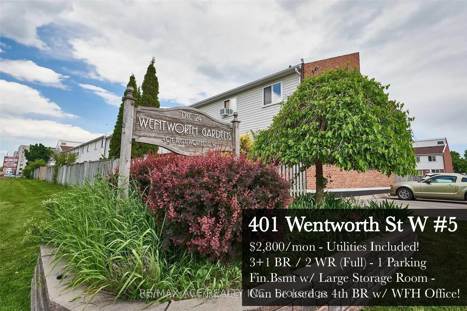 Front of Unit 5, 401 Wentworth Street W