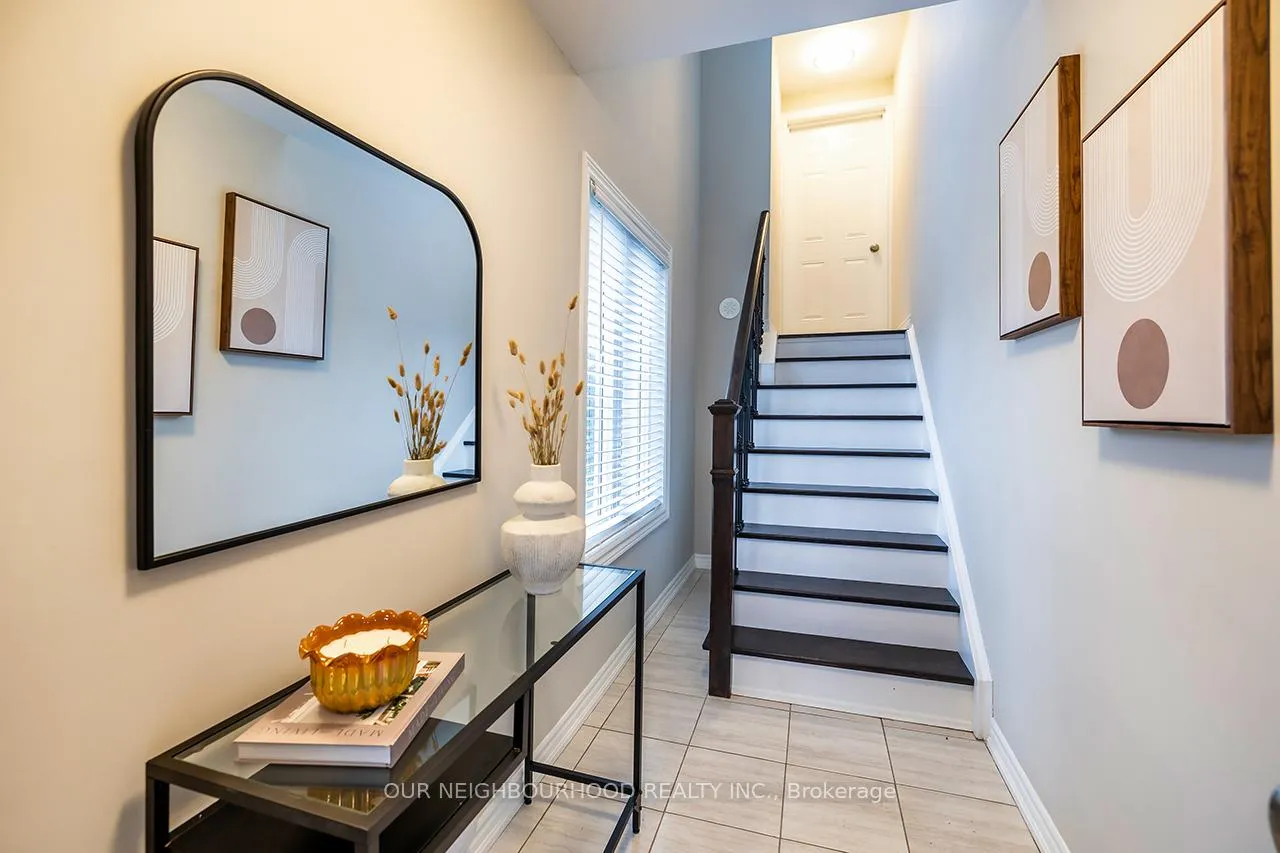 Photo 2 of 1817 Rex Heath Drive, Pickering, Duffin Heights — HOMEH