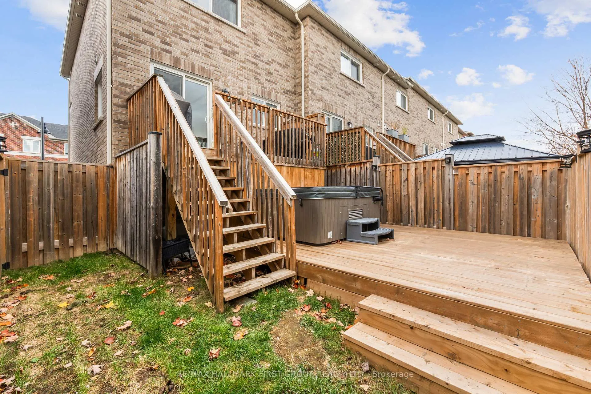 Photo 37 of 93 Markham Trail, Clarington, Bowmanville — HOMEH