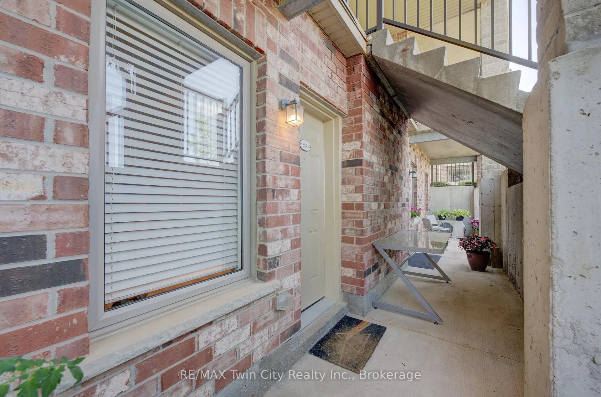 Photo 2 of Unit G, 1694 Fischer Hallman Road, Waterloo — HOMEH
