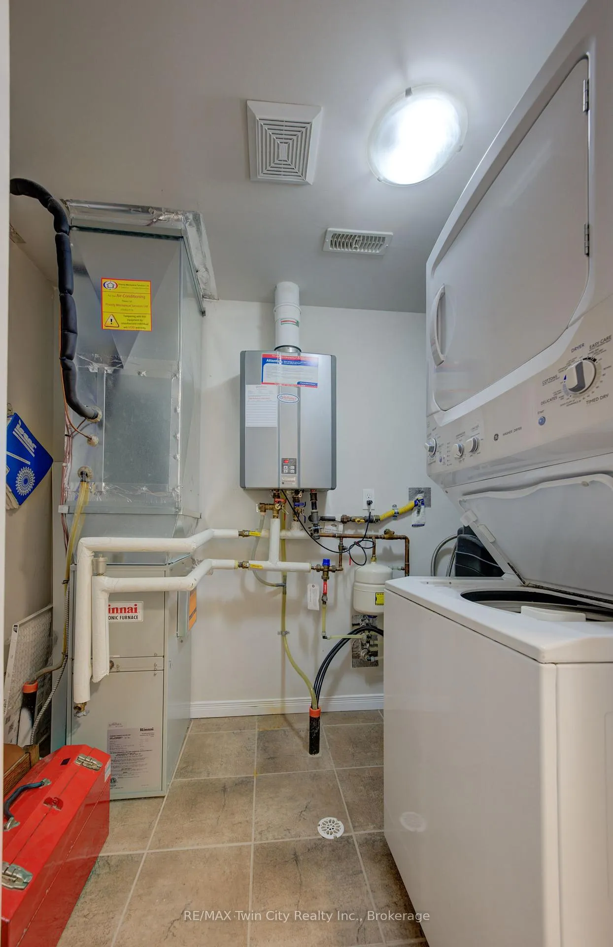 Photo 18 of Unit G, 1694 Fischer Hallman Road, Waterloo — HOMEH
