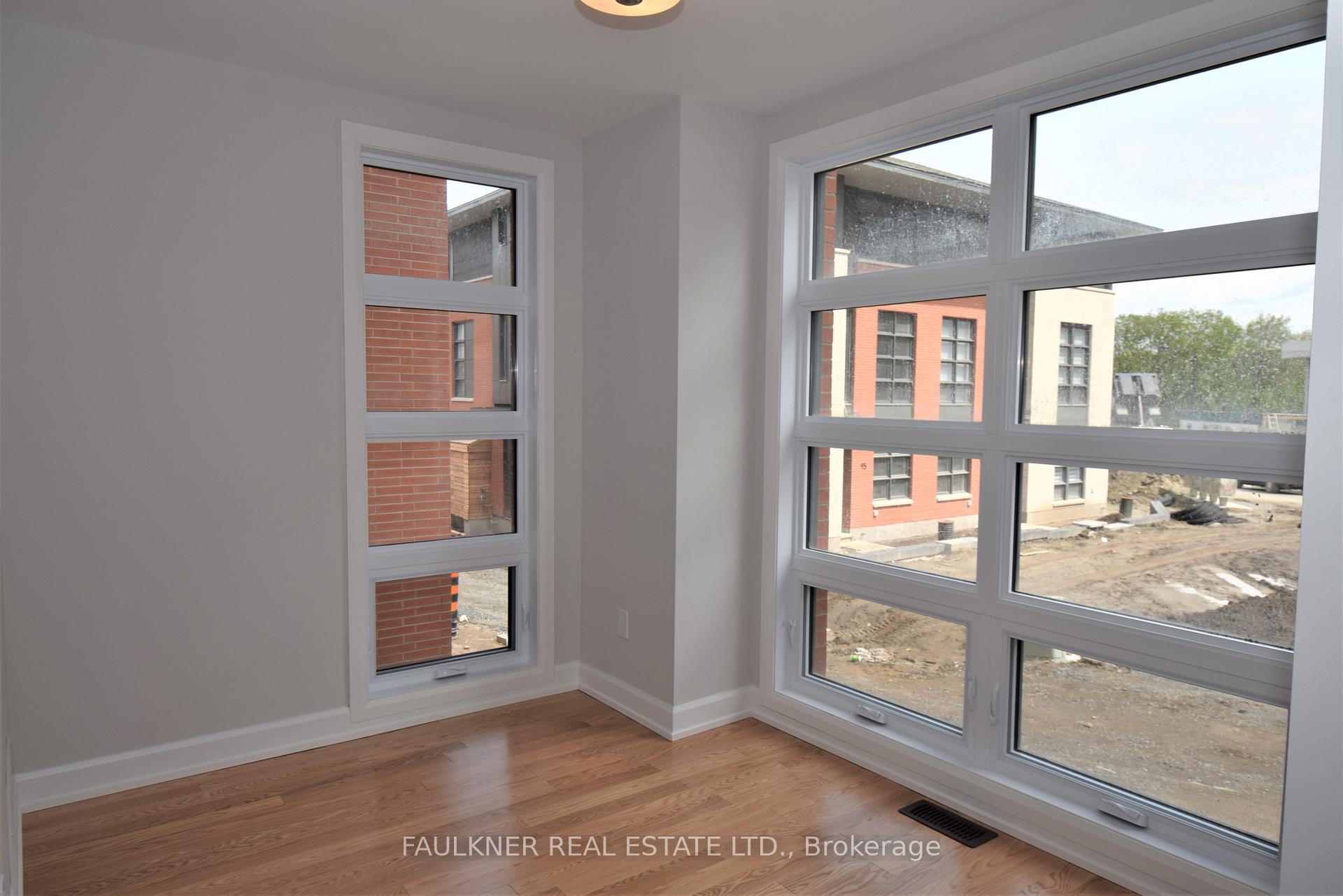Photo 13 of 77 Oblats Avenue, Ottawa, Ottawa East — HOMEH