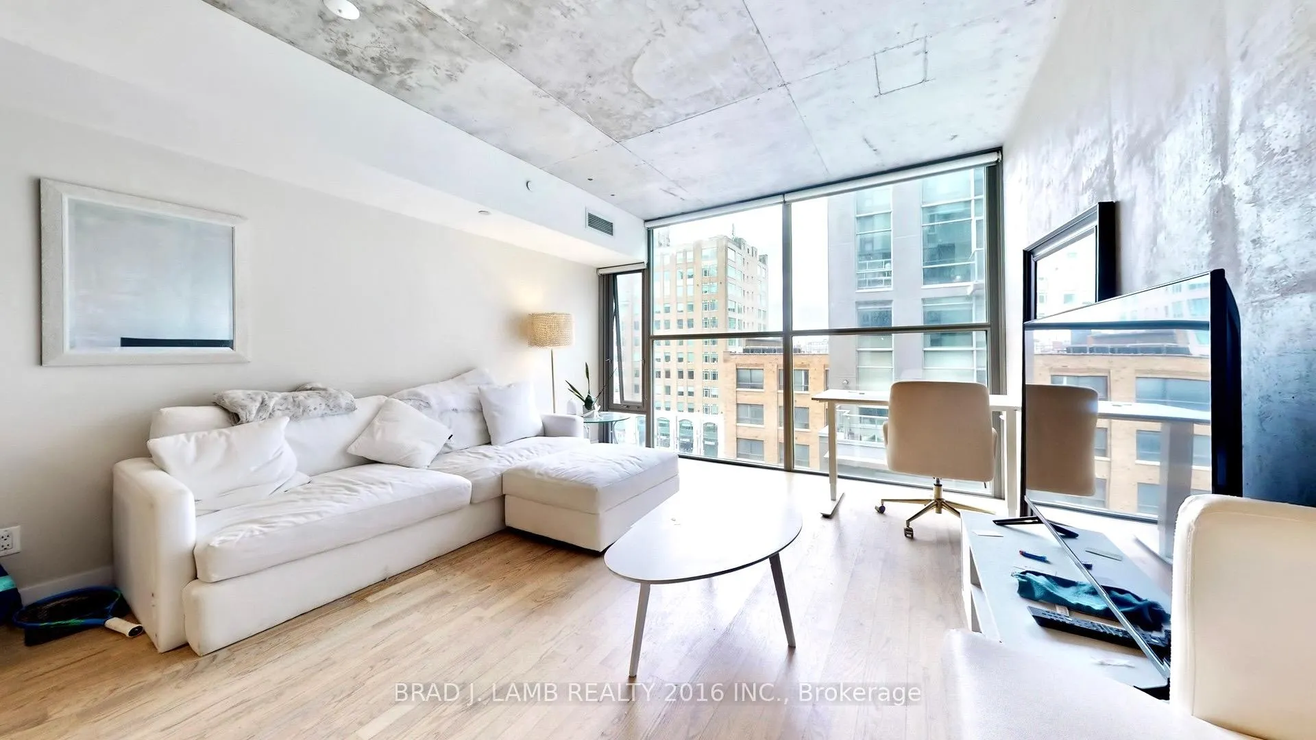 Photo 2 of Unit 804, 25 Oxley Street, Toronto, Waterfront Communities — HOMEH