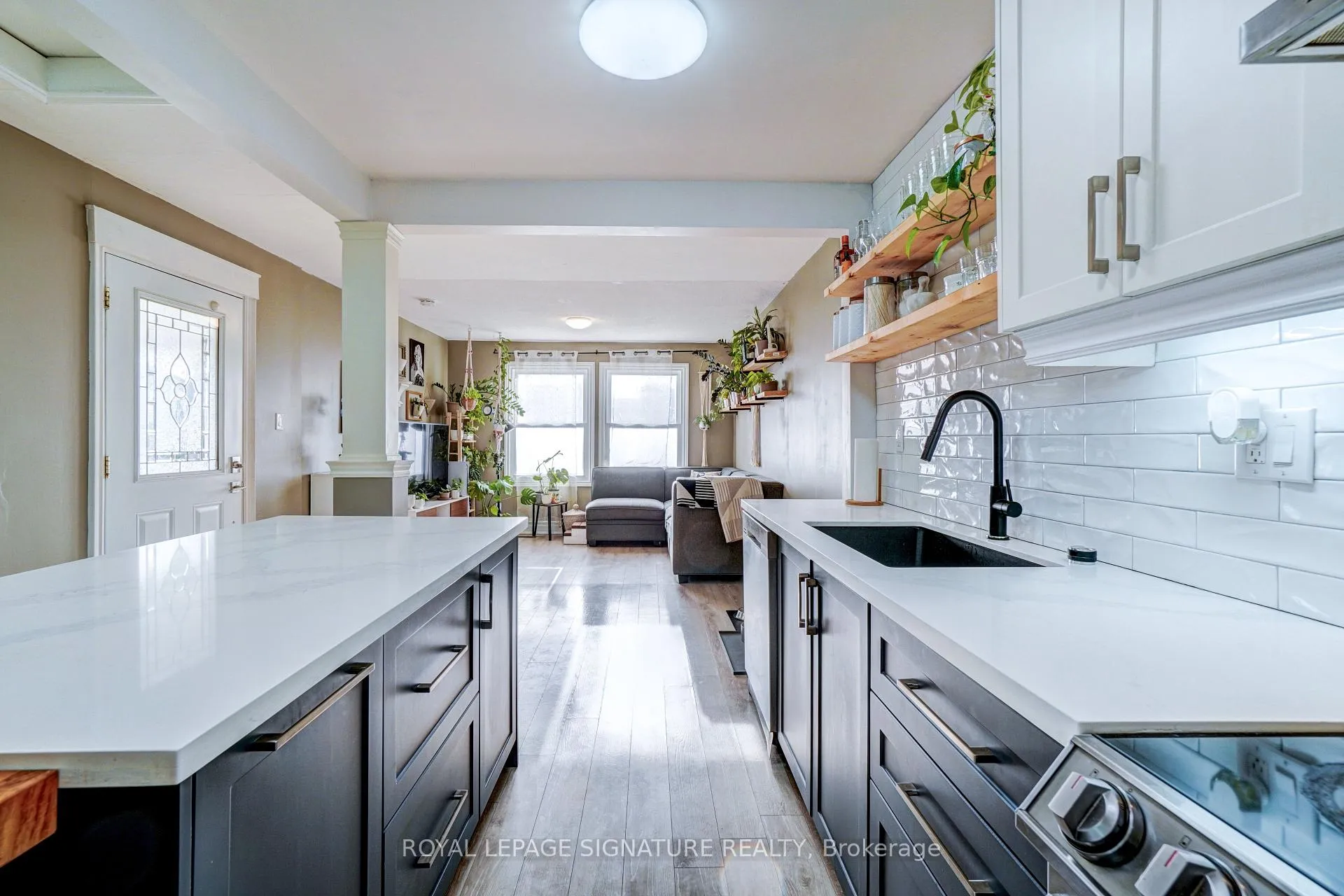 Photo 7 of 124 Ormond Drive, Oshawa, Samac — HOMEH