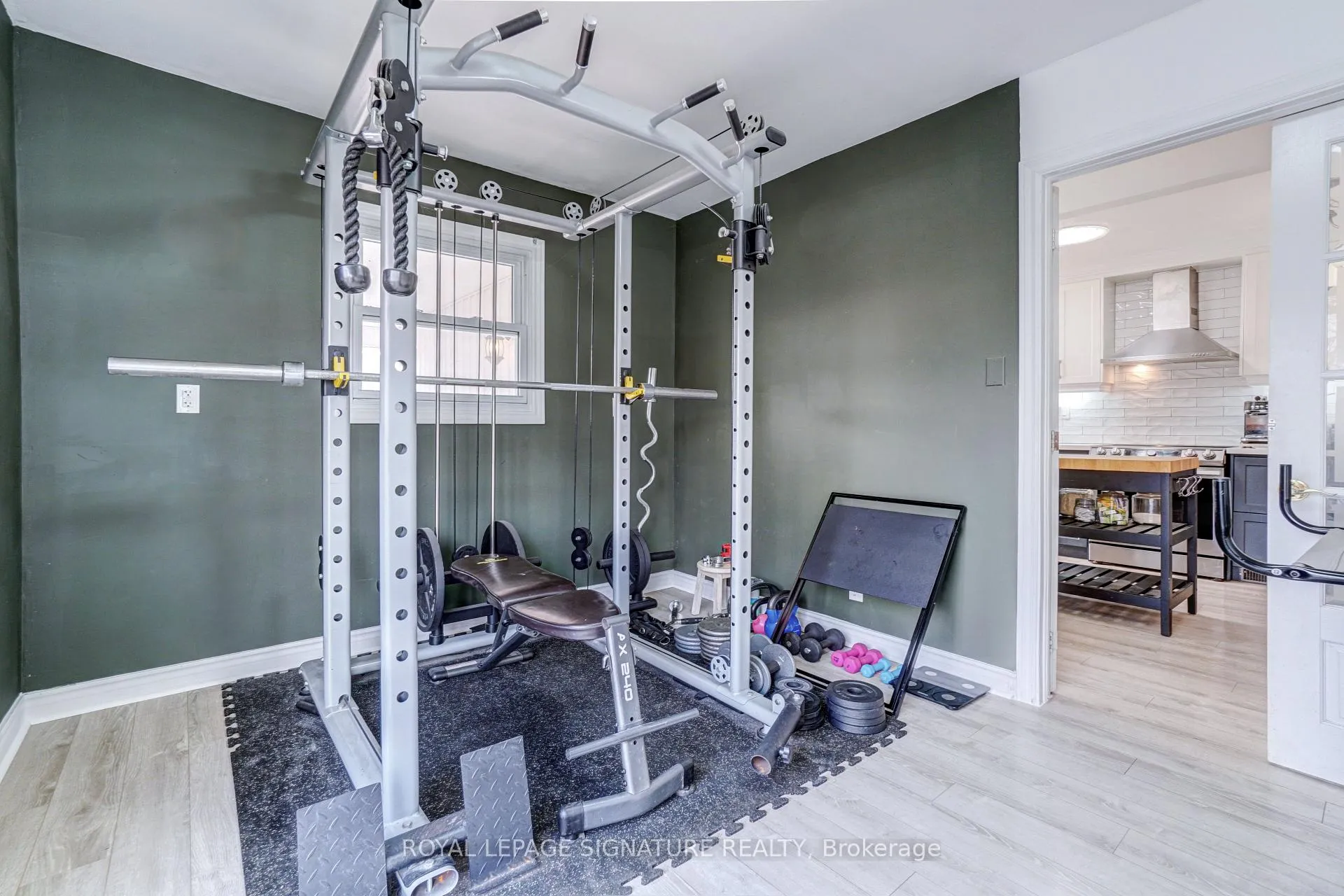 Photo 14 of 124 Ormond Drive, Oshawa, Samac — HOMEH