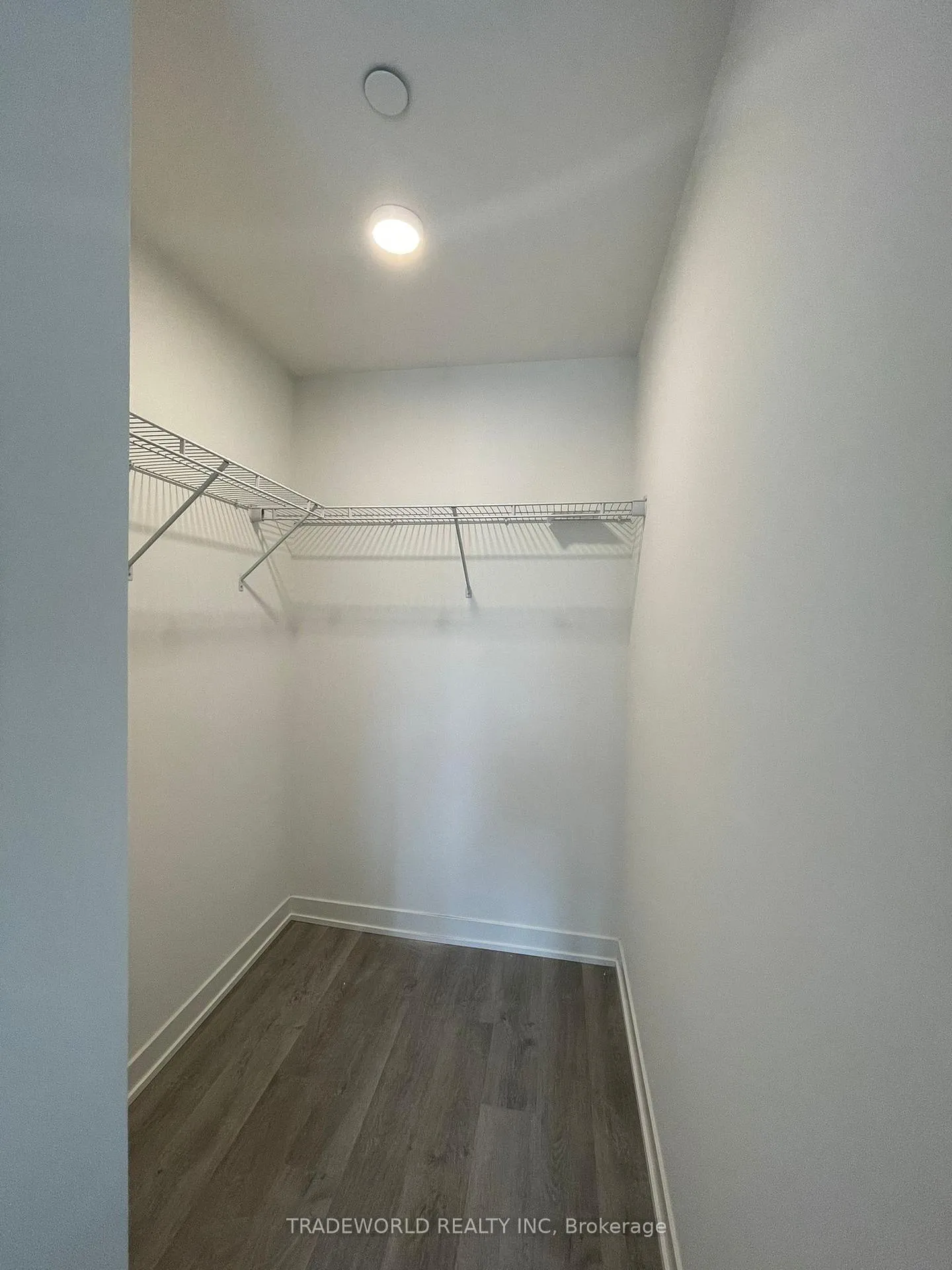 Photo 8 of Unit 708, 38 Simcoe Promenade, Markham, Unionville — HOMEH