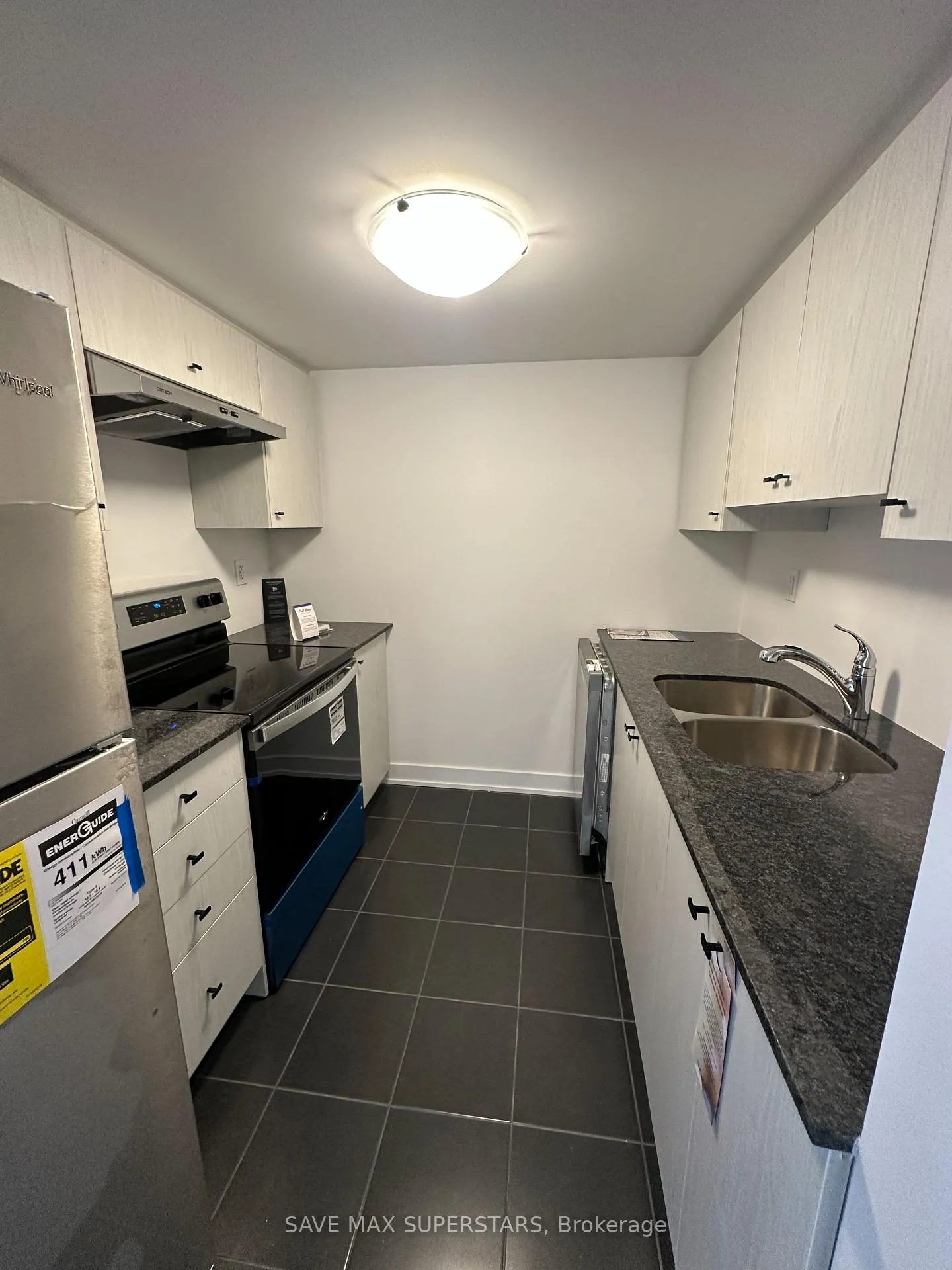 Photo 5 of Unit 1, 14 Wagon Lane, Barrie, Rural Barrie Southeast — HOMEH