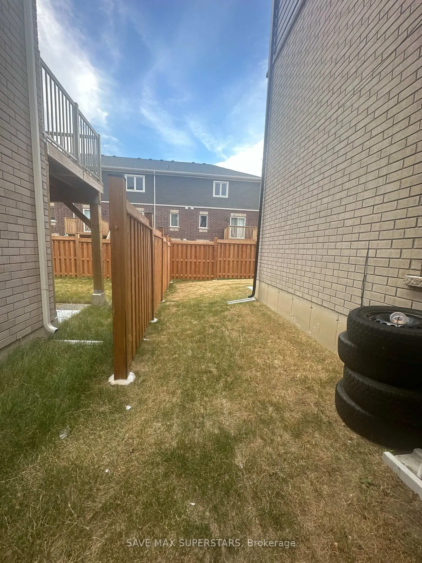 Photo 12 of Unit 1, 14 Wagon Lane, Barrie, Rural Barrie Southeast — HOMEH