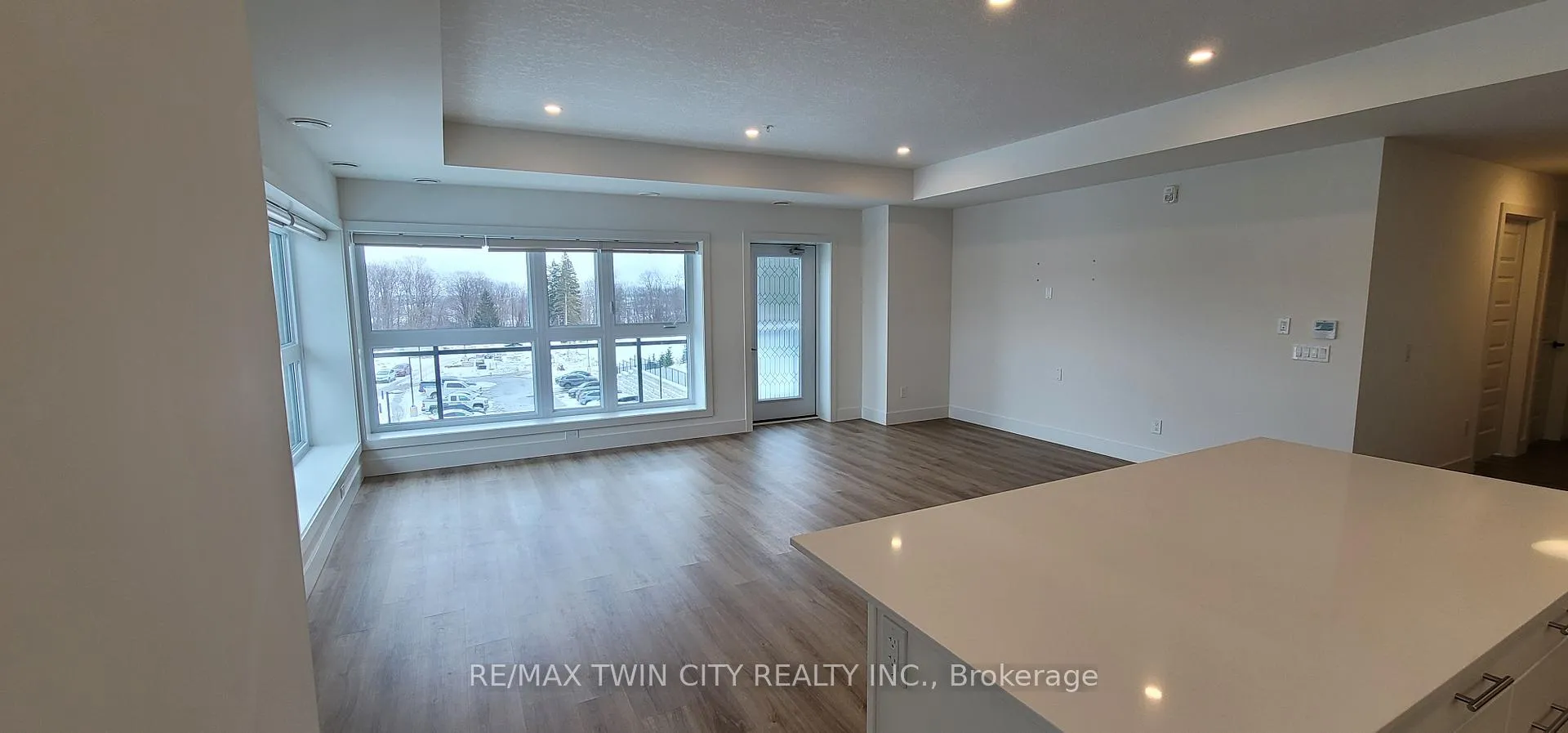 Photo 15 of Unit 406, 1201 Lackner Place, Kitchener — HOMEH