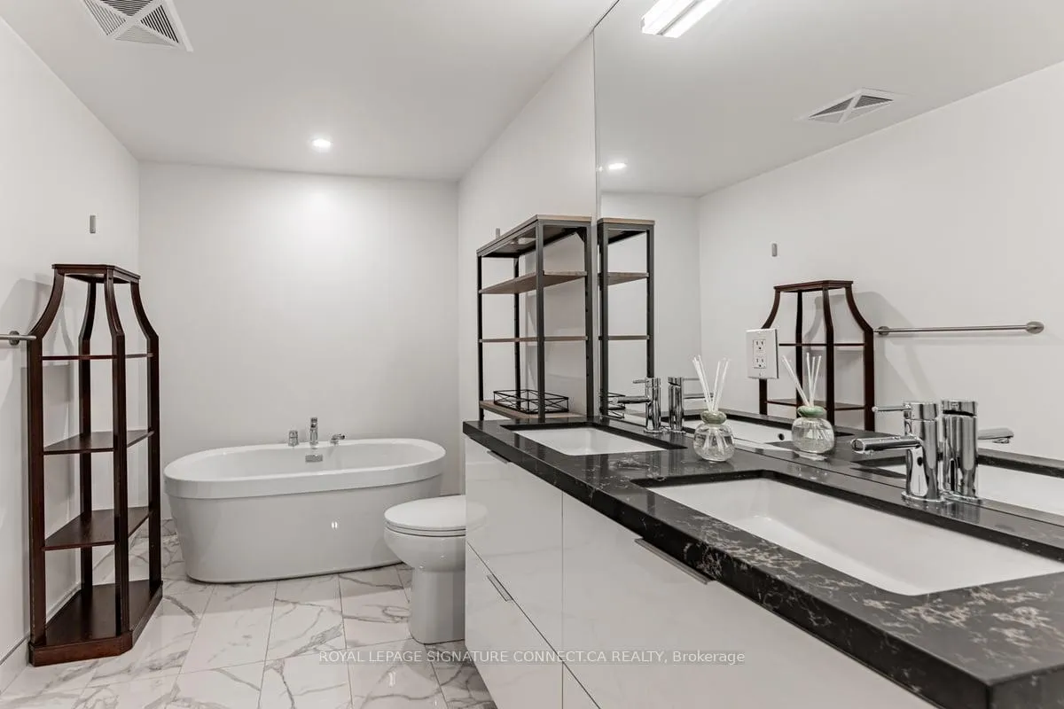 Photo 17 of Unit 3405, 15 Queens Quay E, Toronto, Waterfront Communities — HOMEH