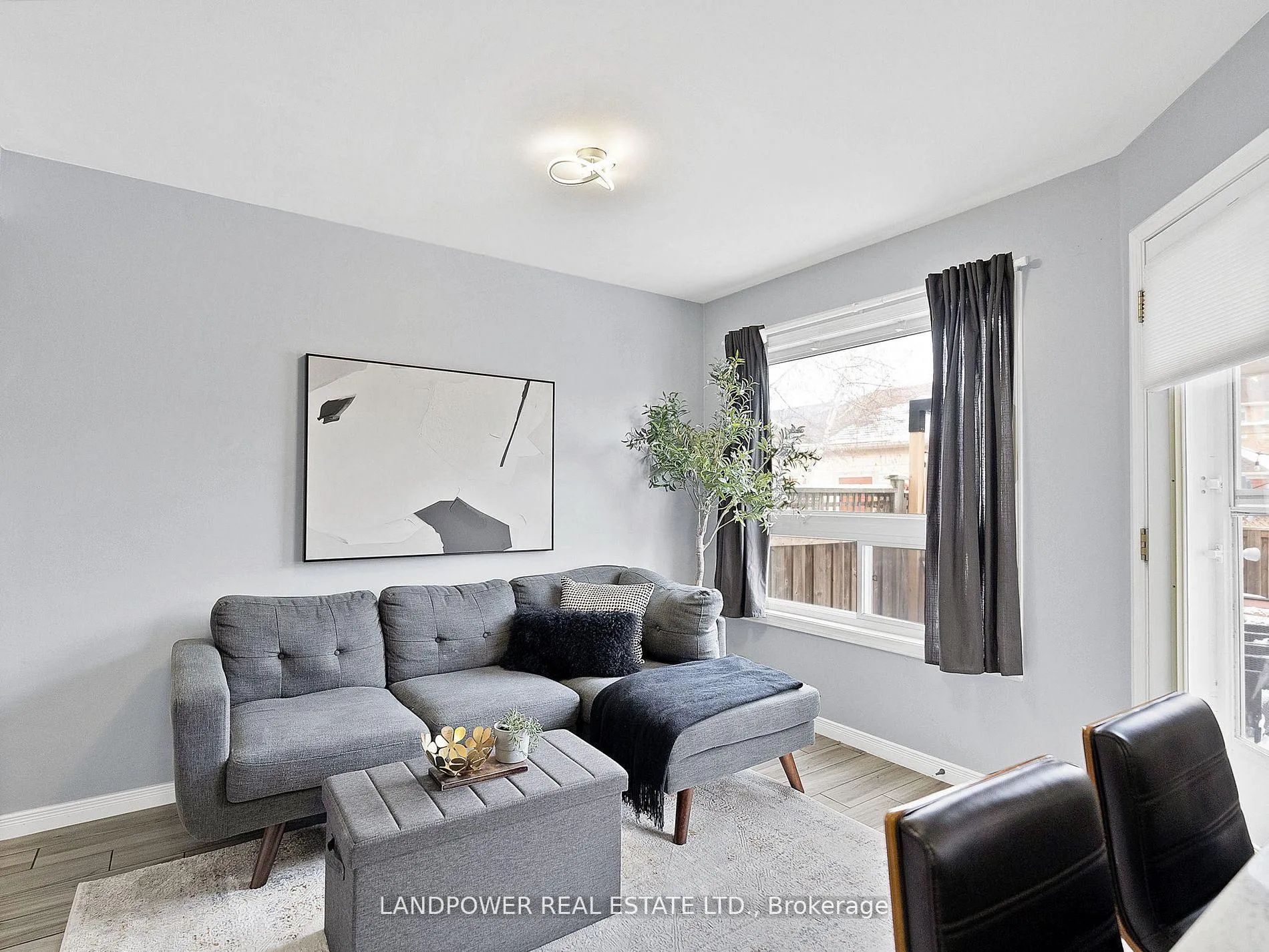 Photo 12 of 242 White's Hill Avenue, Markham, Cornell — HOMEH