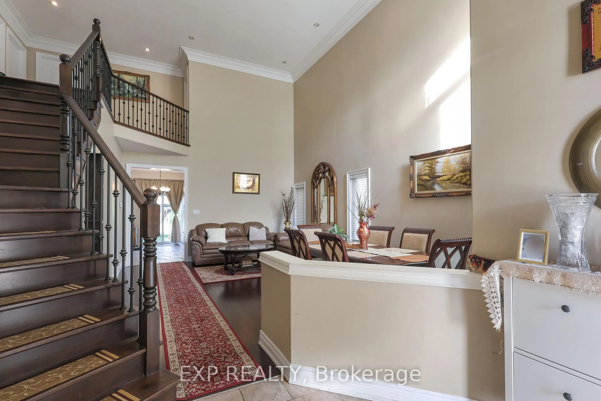 Photo 3 of 254 Rymal Road W, Hamilton, Sheldon — HOMEH