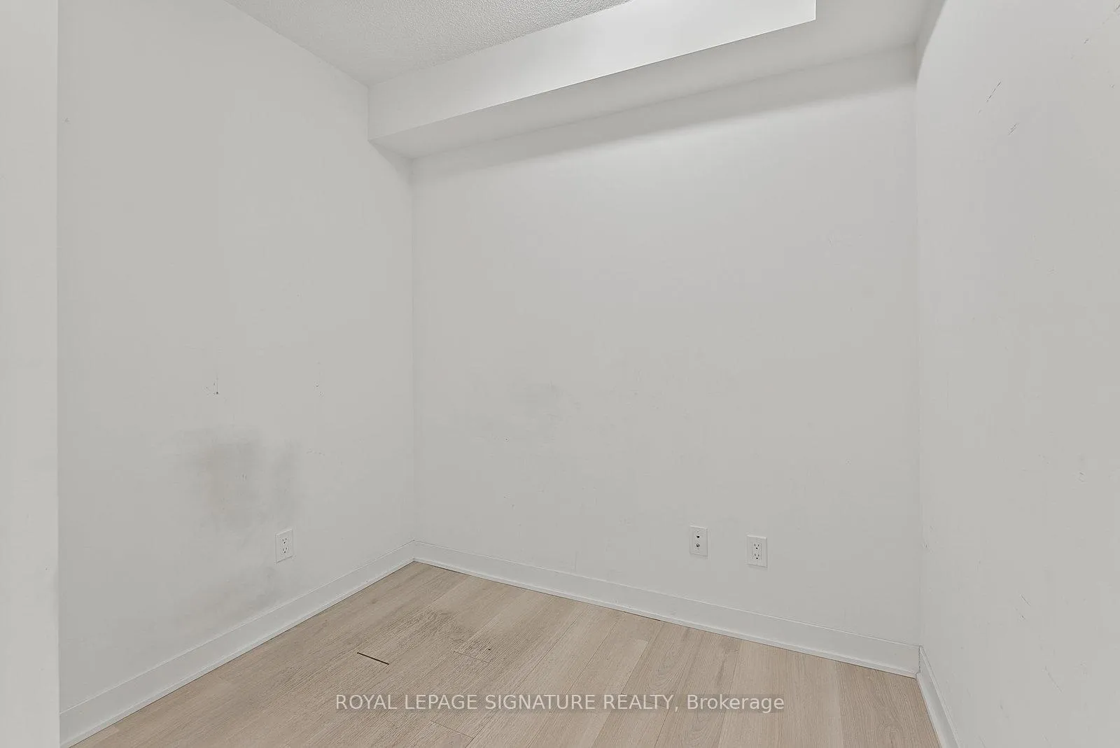 Photo 11 of Unit 508, 80 Queens Wharf Road, Toronto, Waterfront Communities — HOMEH