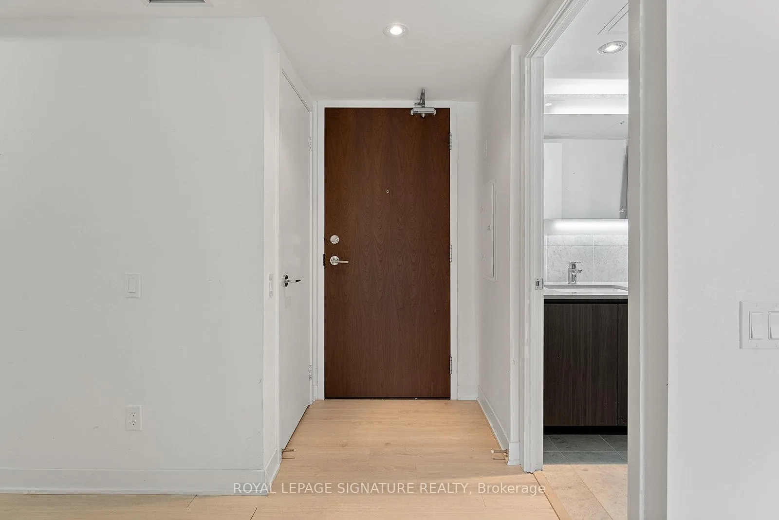 Photo 27 of Unit 508, 80 Queens Wharf Road, Toronto, Waterfront Communities — HOMEH