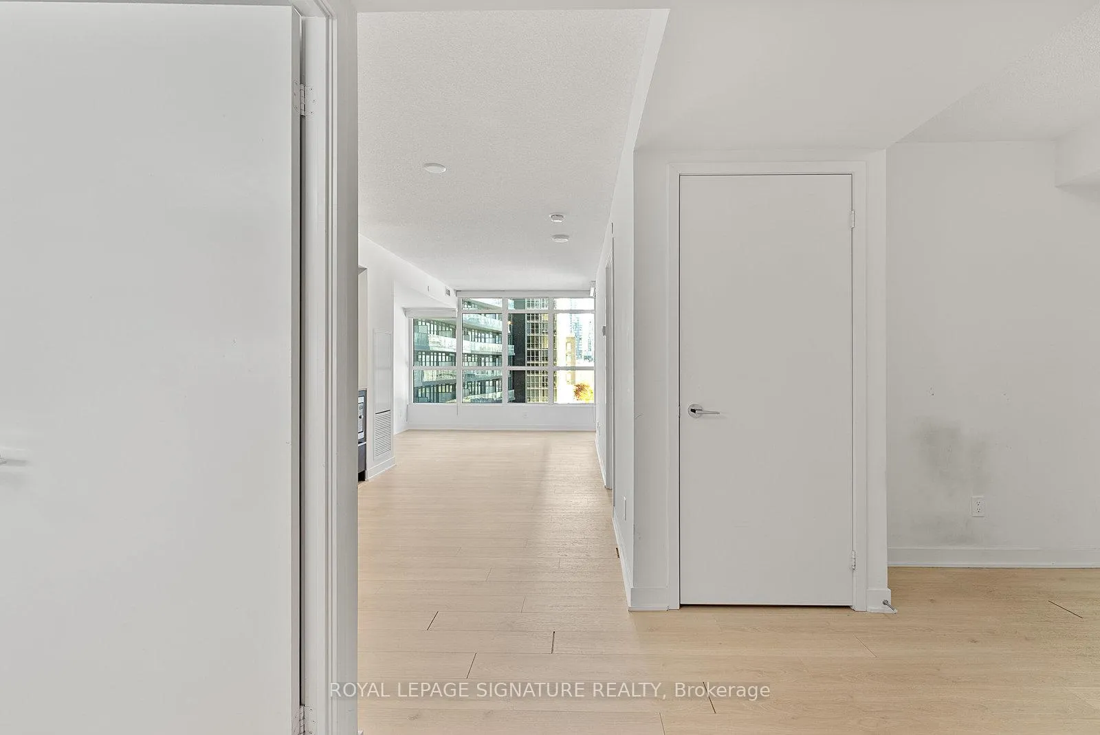 Photo 28 of Unit 508, 80 Queens Wharf Road, Toronto, Waterfront Communities — HOMEH