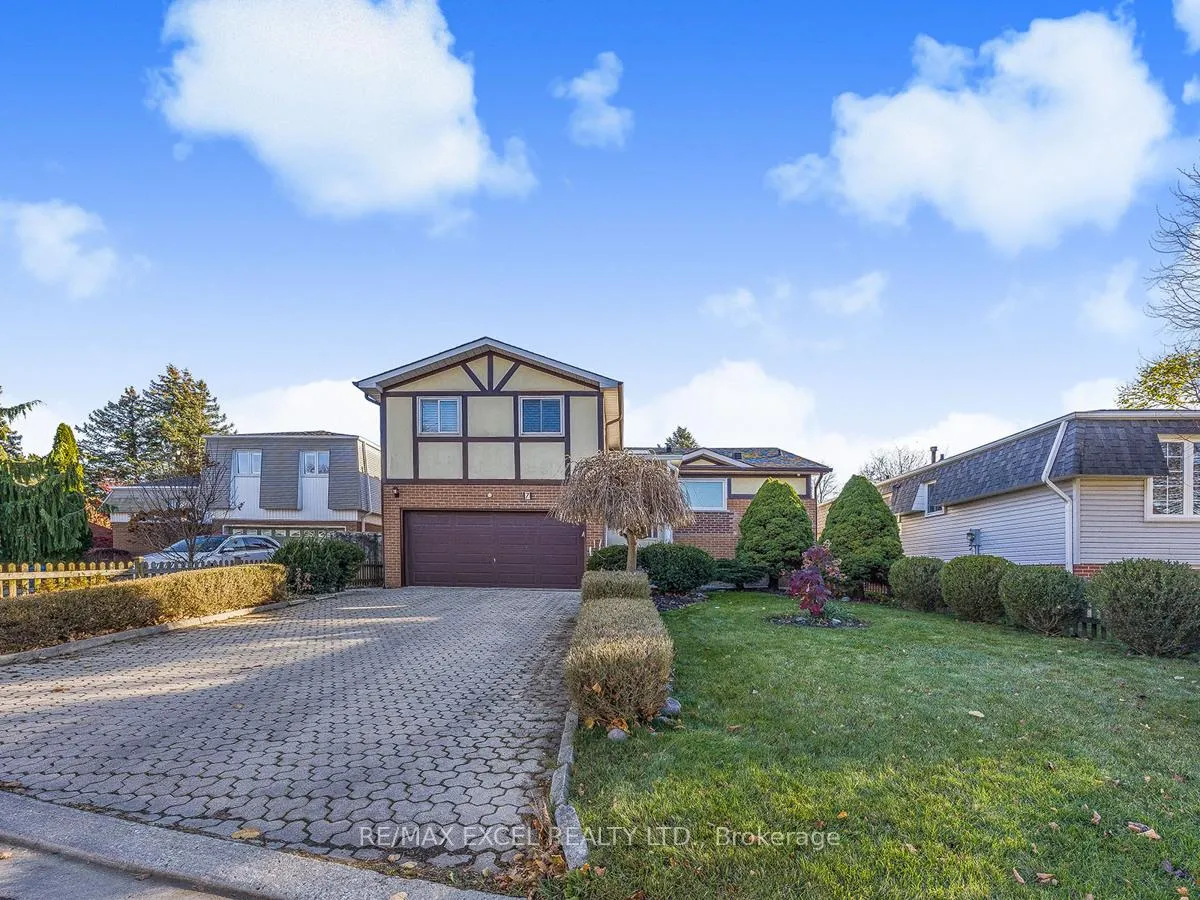 Photo 1 of 7 Heda Court, Whitby, Lynde Creek — HOMEH