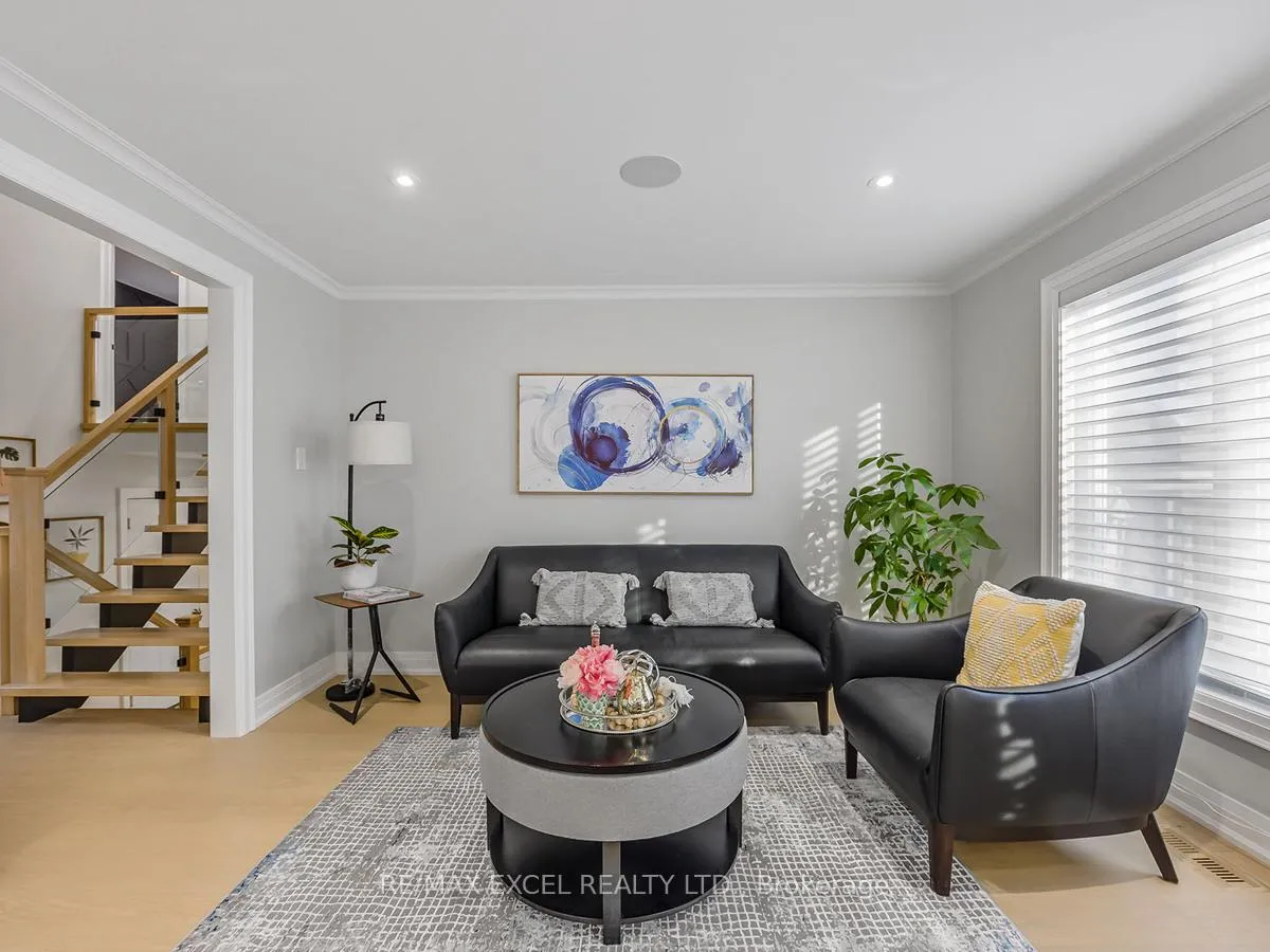 Photo 4 of 7 Heda Court, Whitby, Lynde Creek — HOMEH