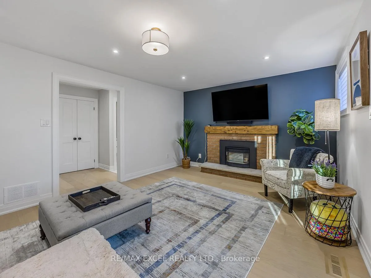 Photo 16 of 7 Heda Court, Whitby, Lynde Creek — HOMEH