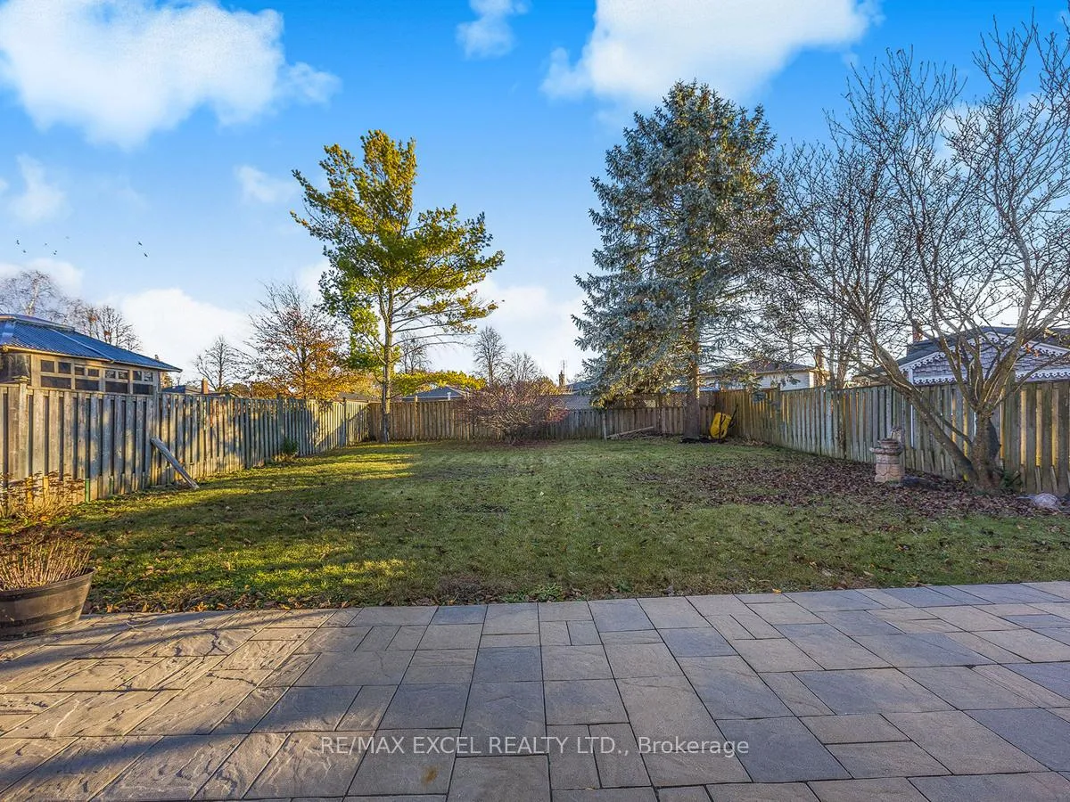 Photo 39 of 7 Heda Court, Whitby, Lynde Creek — HOMEH