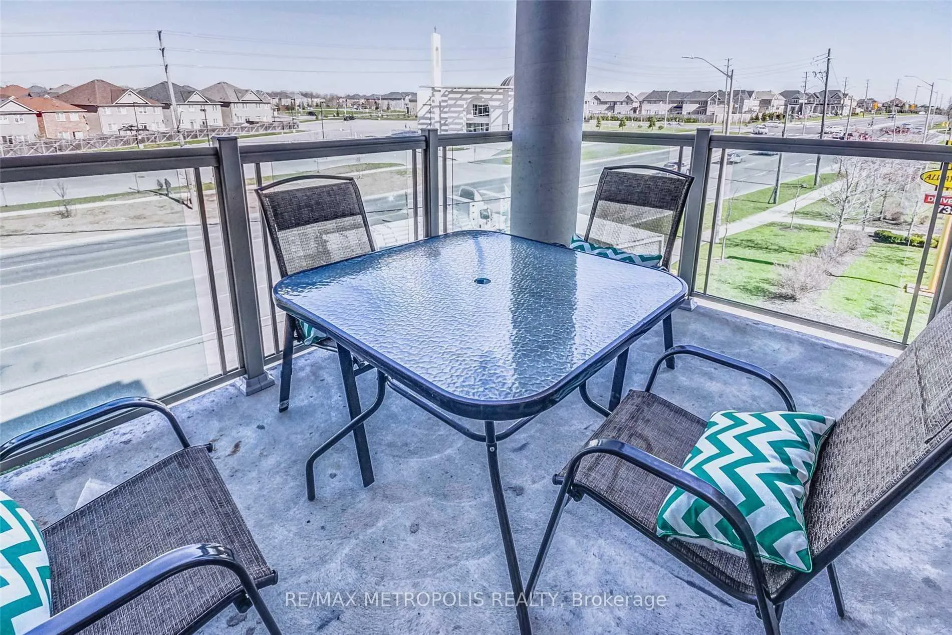 Photo 23 of Unit 310, 7340 Markham Road, Markham, Middlefield — HOMEH