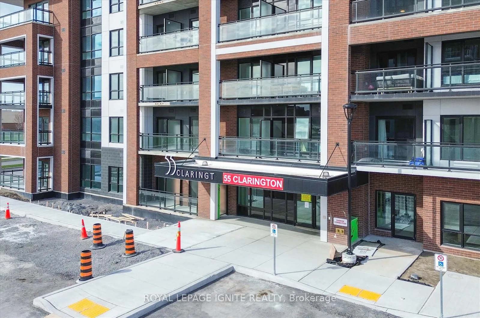 Photo 4 of Unit 410, 55 Clarington Boulevard, Clarington, Bowmanville — HOMEH