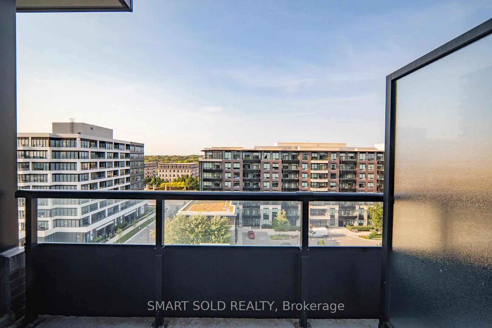 Photo 22 of Unit 916, 15 Water Walk Dr, Markham, Unionville — HOMEH