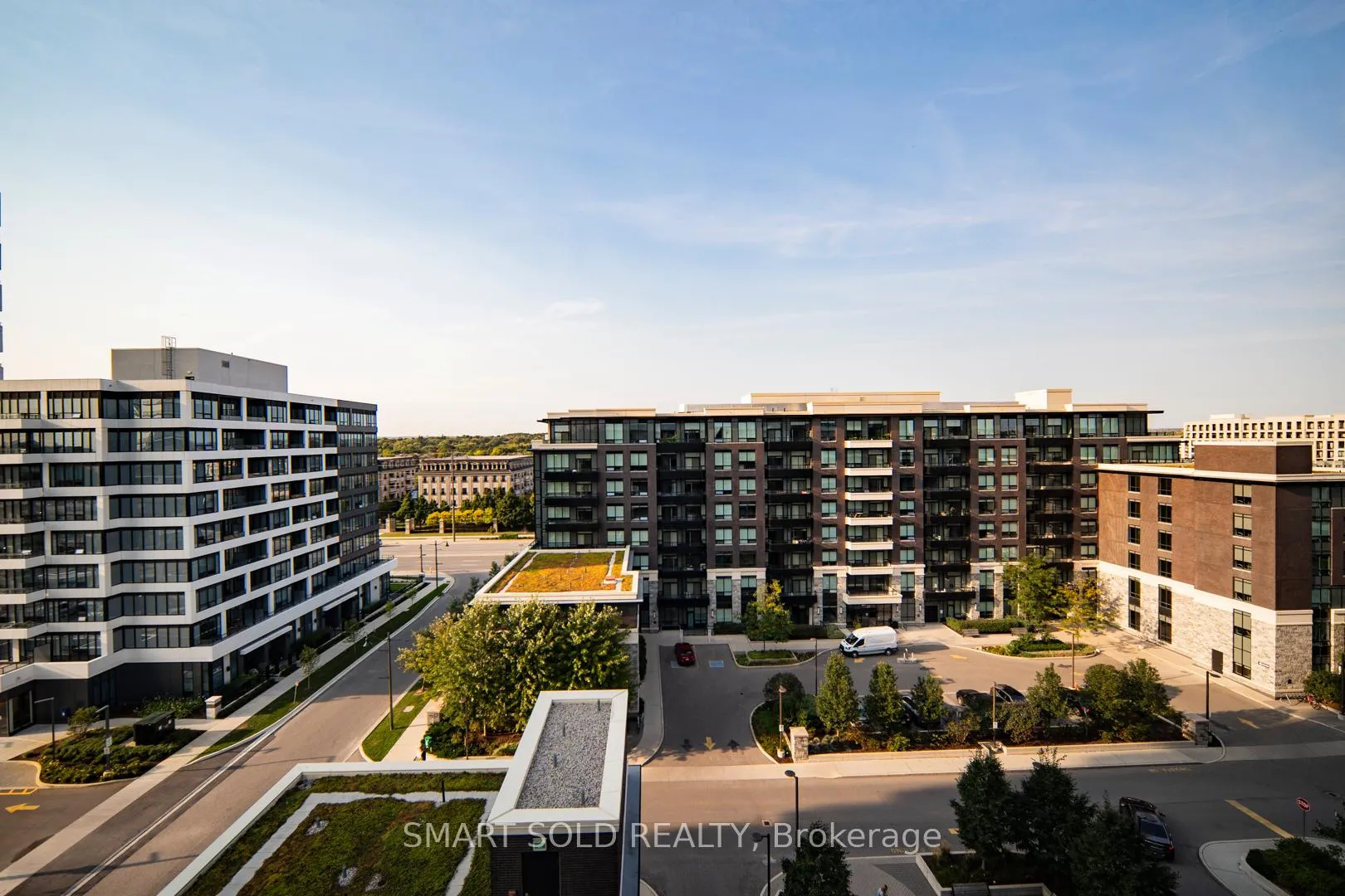Photo 23 of Unit 916, 15 Water Walk Dr, Markham, Unionville — HOMEH