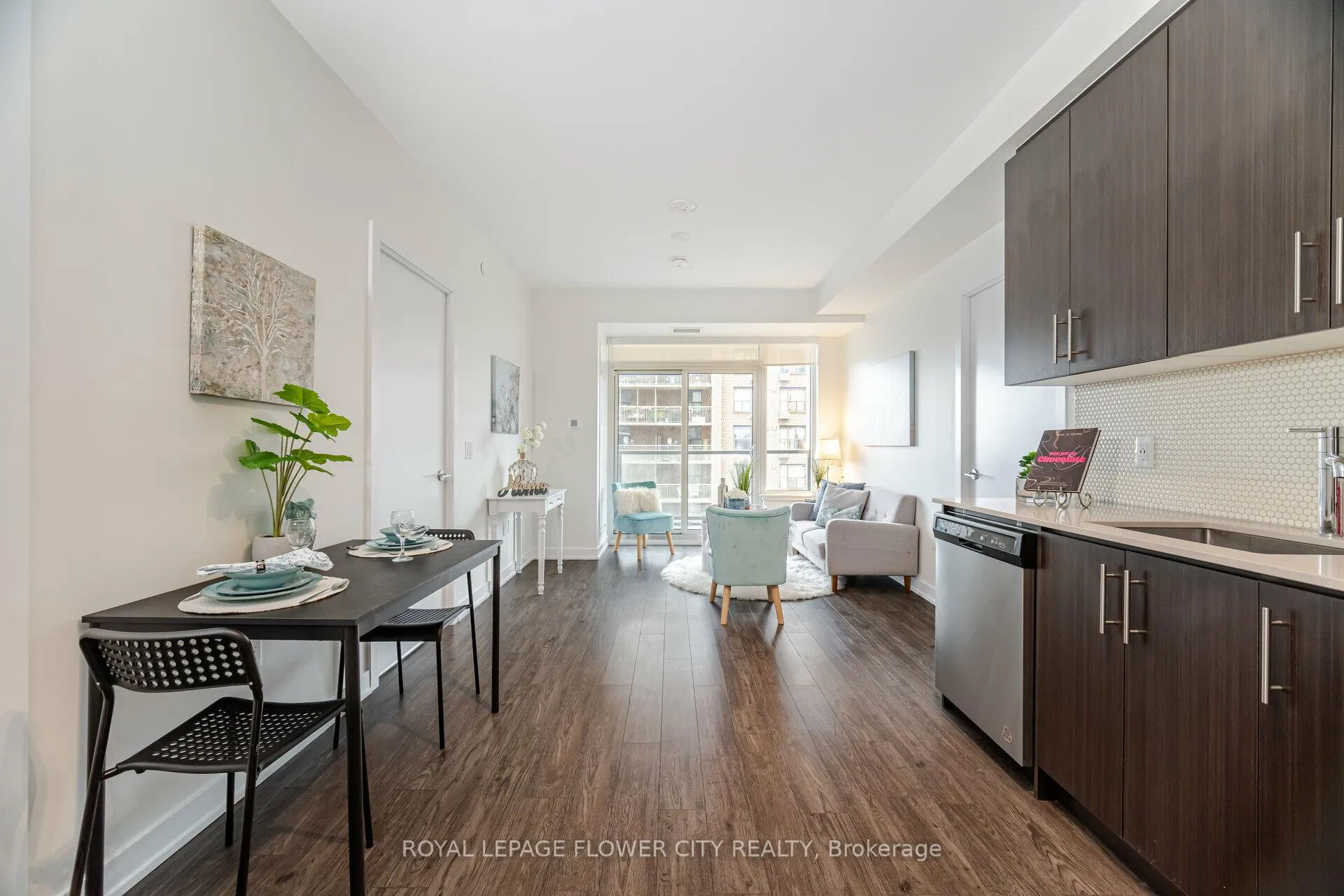 Photo 11 of Unit 604, 212 King William Street, Hamilton, Beasley — HOMEH