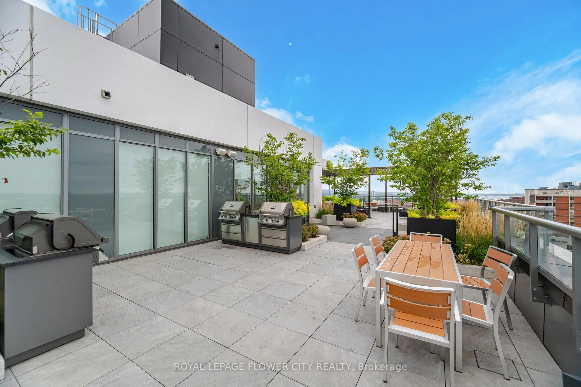 Photo 37 of Unit 604, 212 King William Street, Hamilton, Beasley — HOMEH