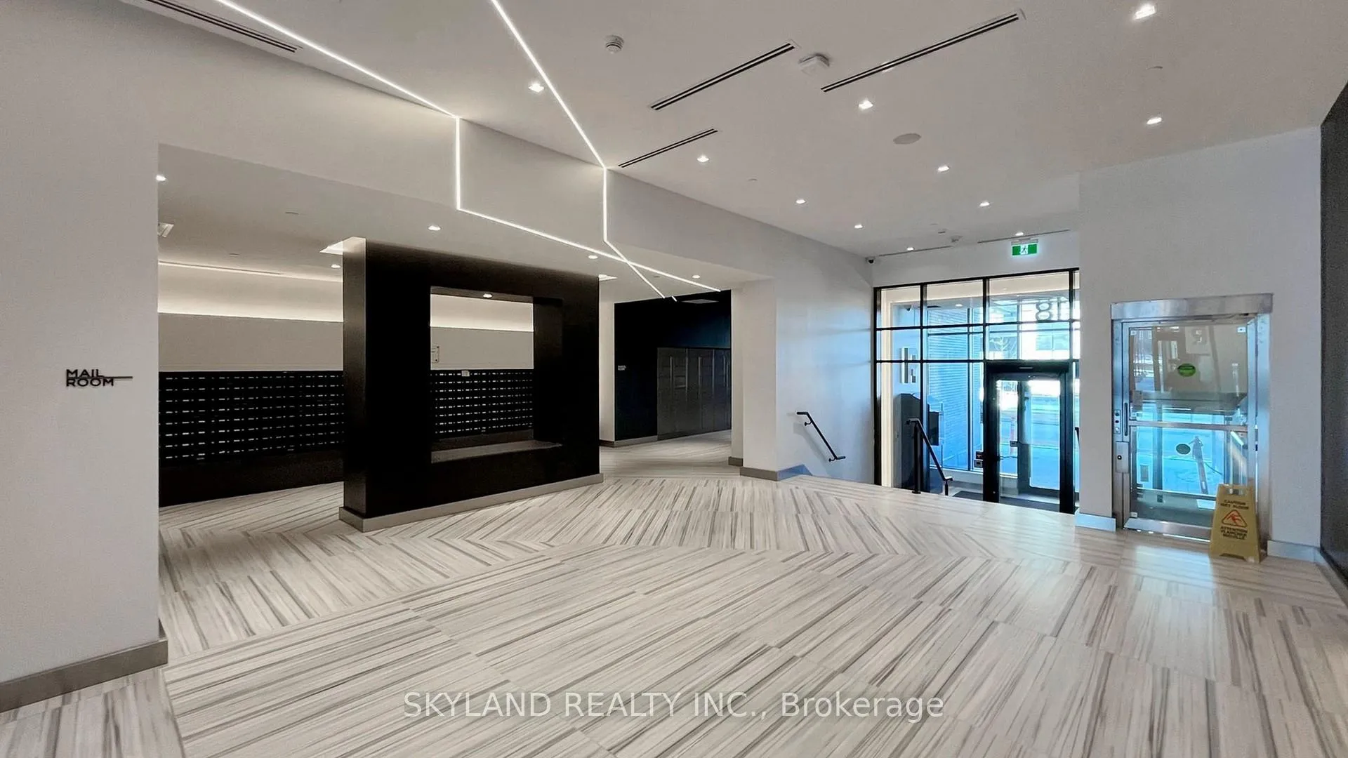 Photo 3 of Unit 708, 8 Water Walk Drive, Markham, Unionville — HOMEH