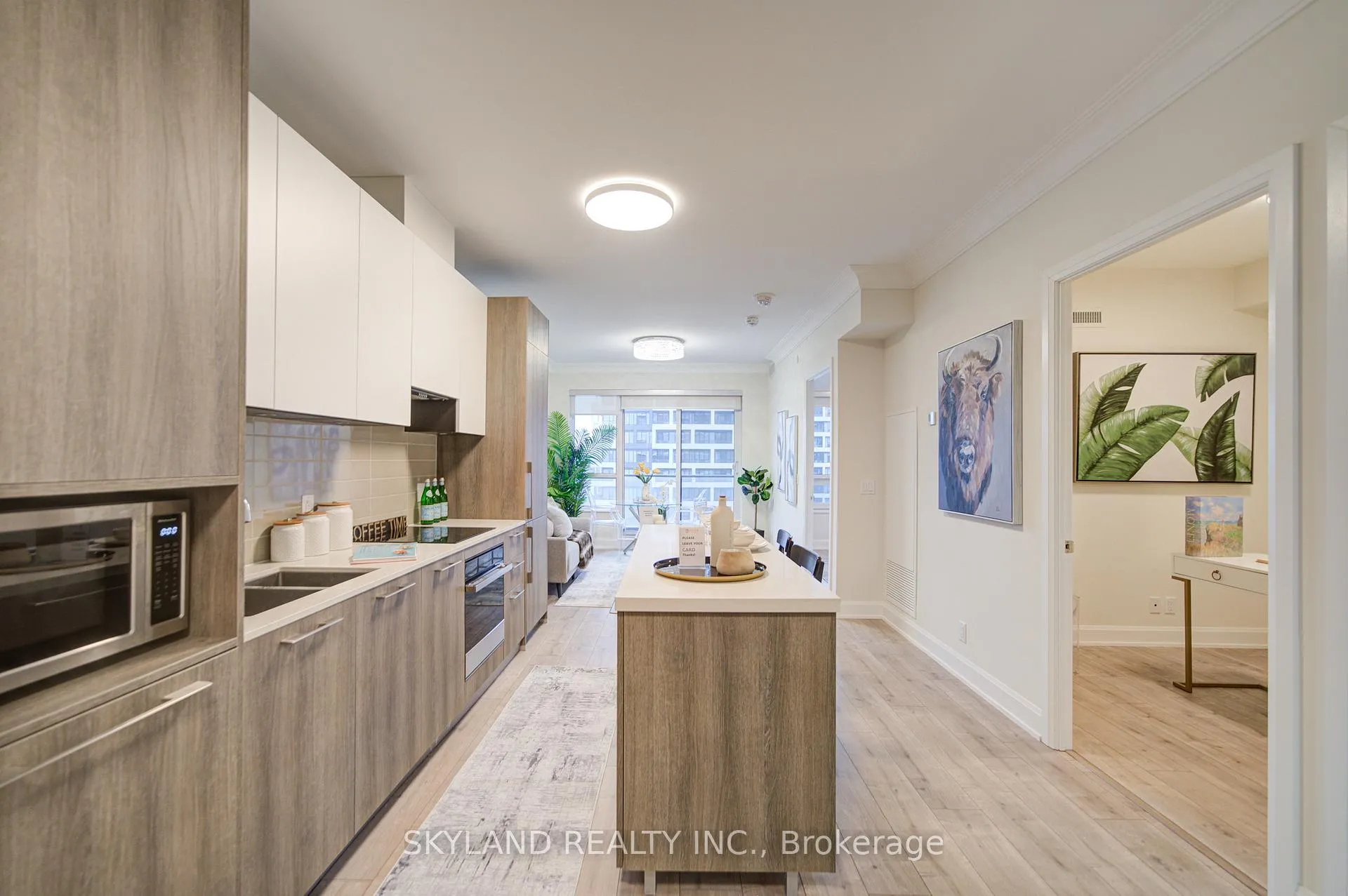 Photo 10 of Unit 708, 8 Water Walk Drive, Markham, Unionville — HOMEH