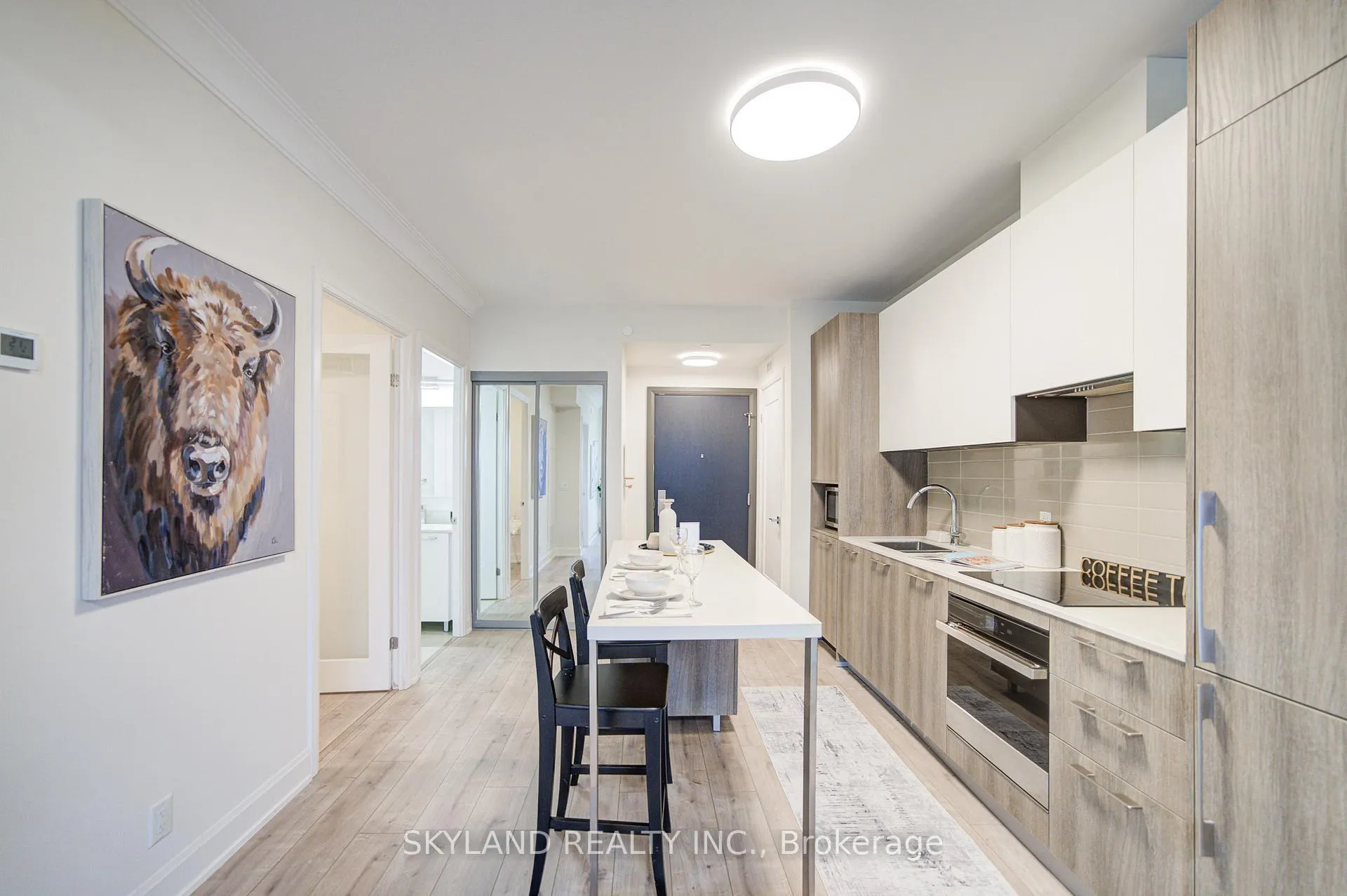 Photo 12 of Unit 708, 8 Water Walk Drive, Markham, Unionville — HOMEH
