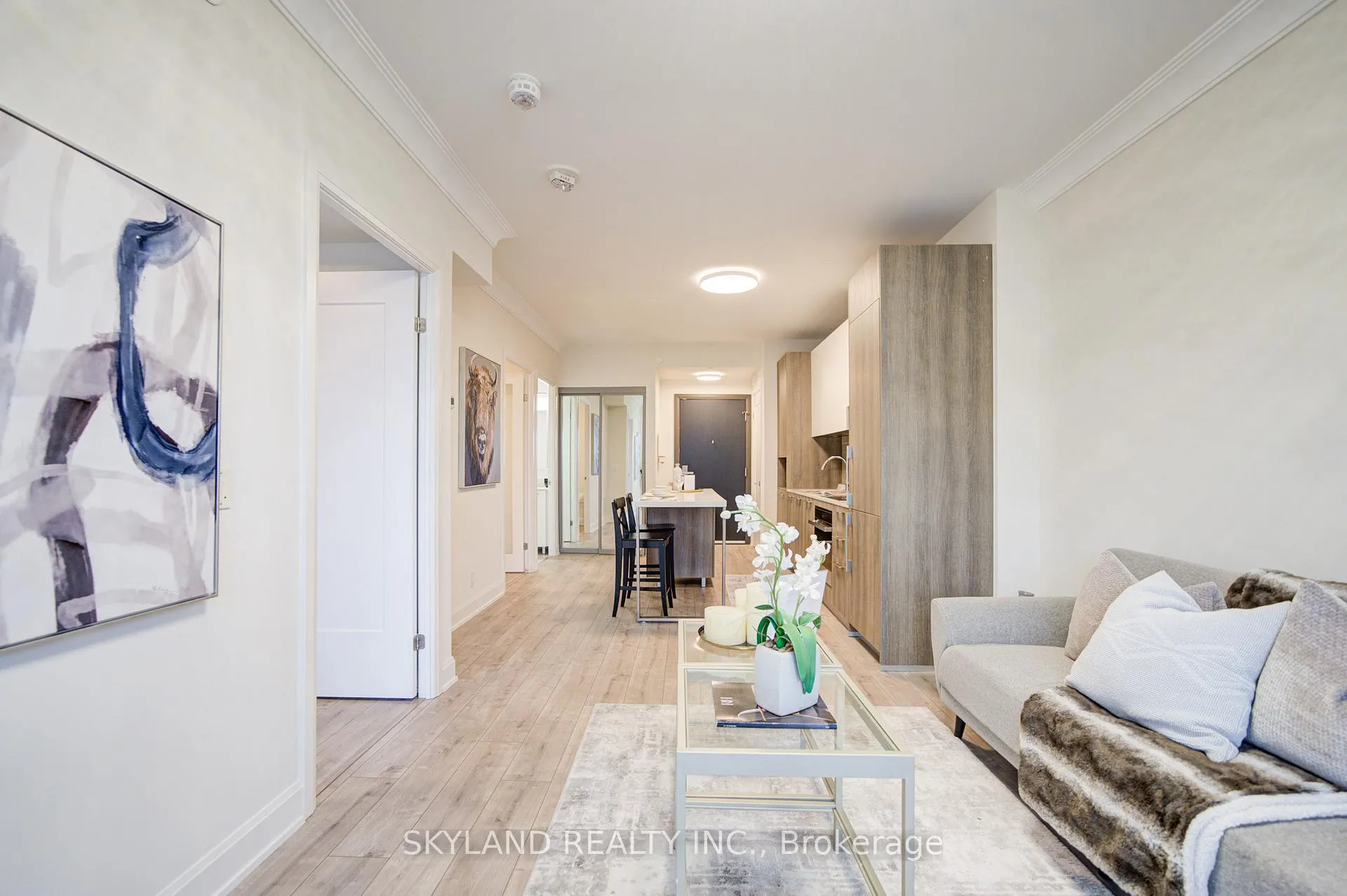 Photo 20 of Unit 708, 8 Water Walk Drive, Markham, Unionville — HOMEH