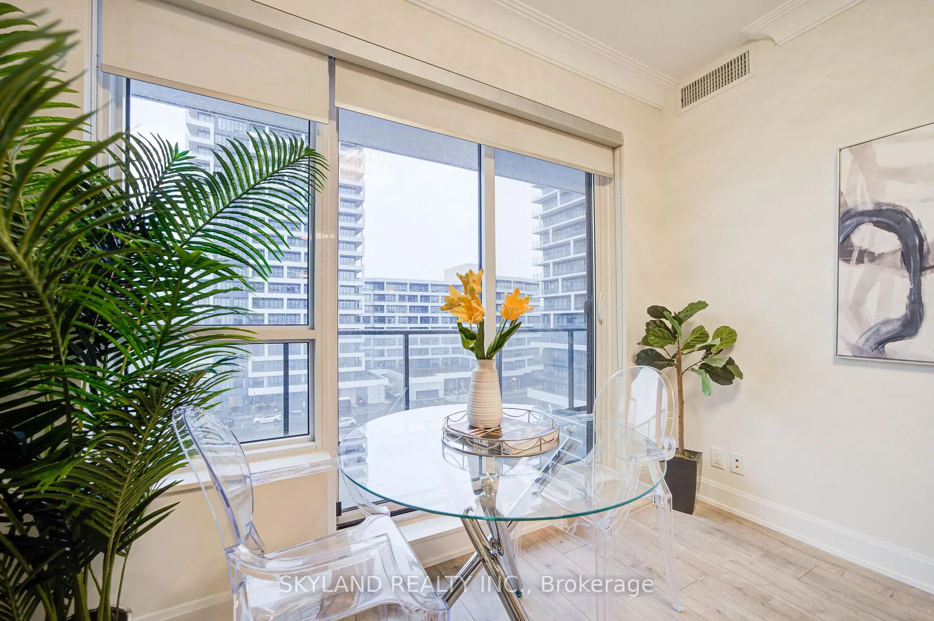 Photo 22 of Unit 708, 8 Water Walk Drive, Markham, Unionville — HOMEH
