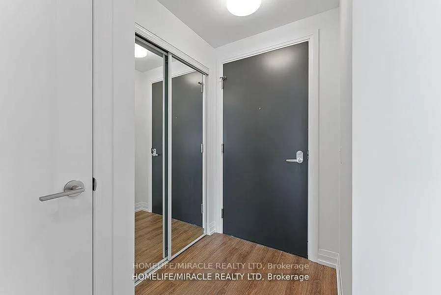 Photo 5 of Unit 2410, 286 Main Street, Toronto, East End-Danforth — HOMEH