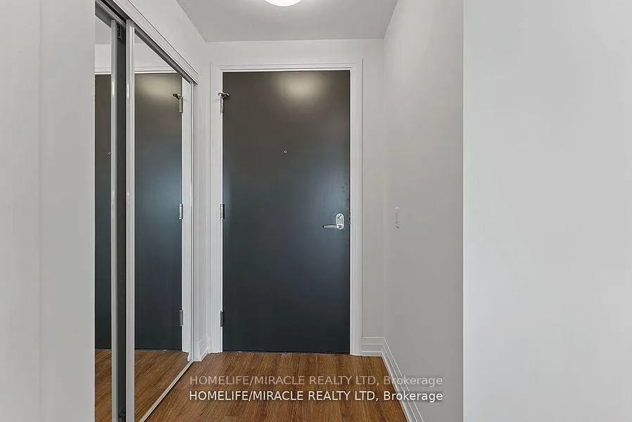 Photo 6 of Unit 2410, 286 Main Street, Toronto, East End-Danforth — HOMEH