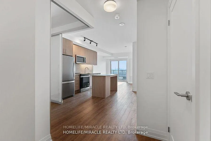 Photo 7 of Unit 2410, 286 Main Street, Toronto, East End-Danforth — HOMEH