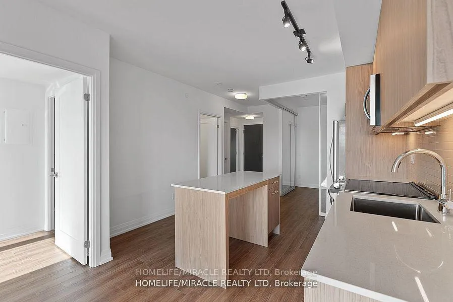 Photo 13 of Unit 2410, 286 Main Street, Toronto, East End-Danforth — HOMEH
