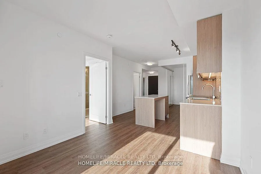 Photo 17 of Unit 2410, 286 Main Street, Toronto, East End-Danforth — HOMEH