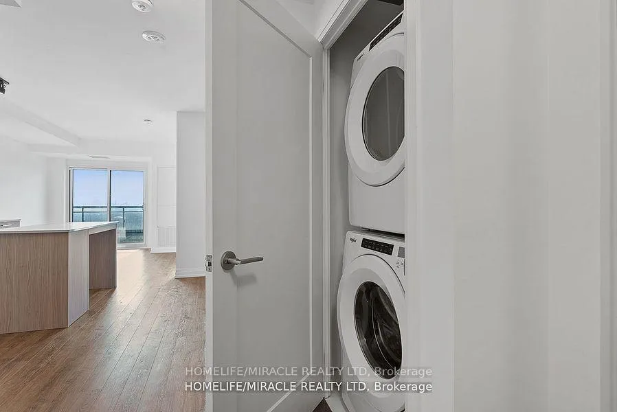 Photo 28 of Unit 2410, 286 Main Street, Toronto, East End-Danforth — HOMEH