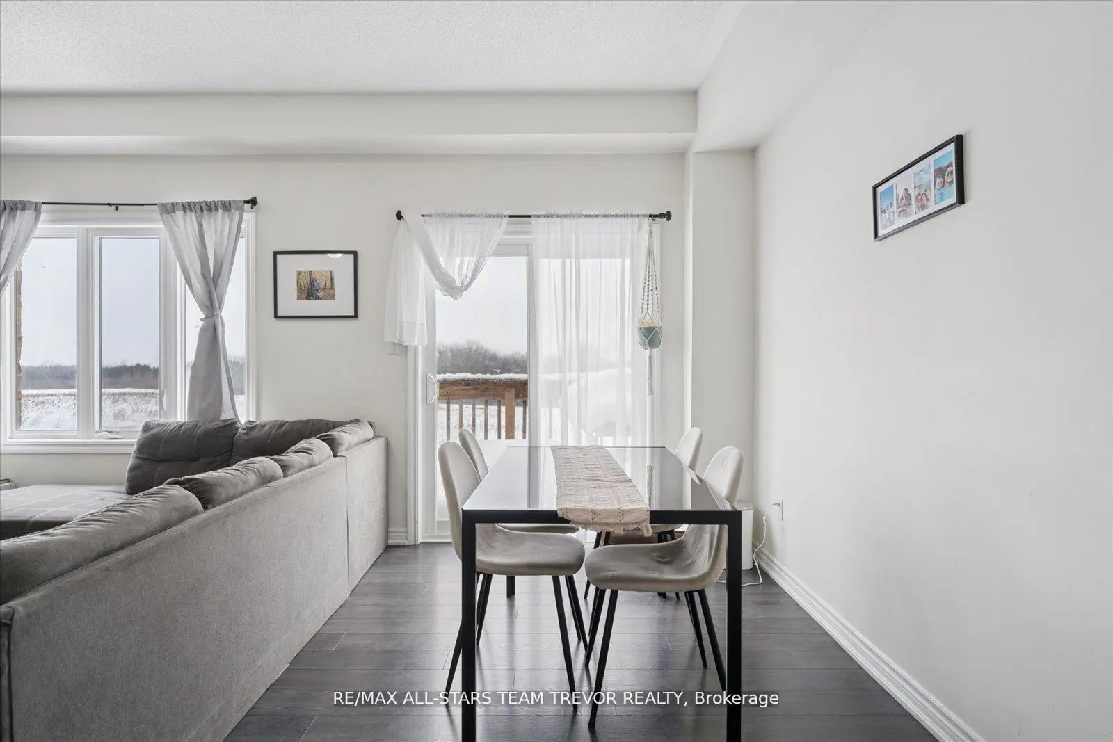 Photo 7 of 1265 Harrington Street, Innisfil, Lefroy — HOMEH