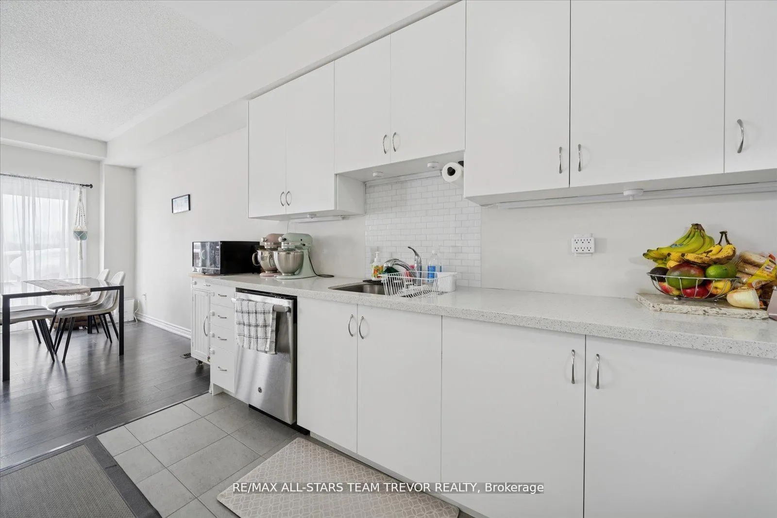 Photo 14 of 1265 Harrington Street, Innisfil, Lefroy — HOMEH