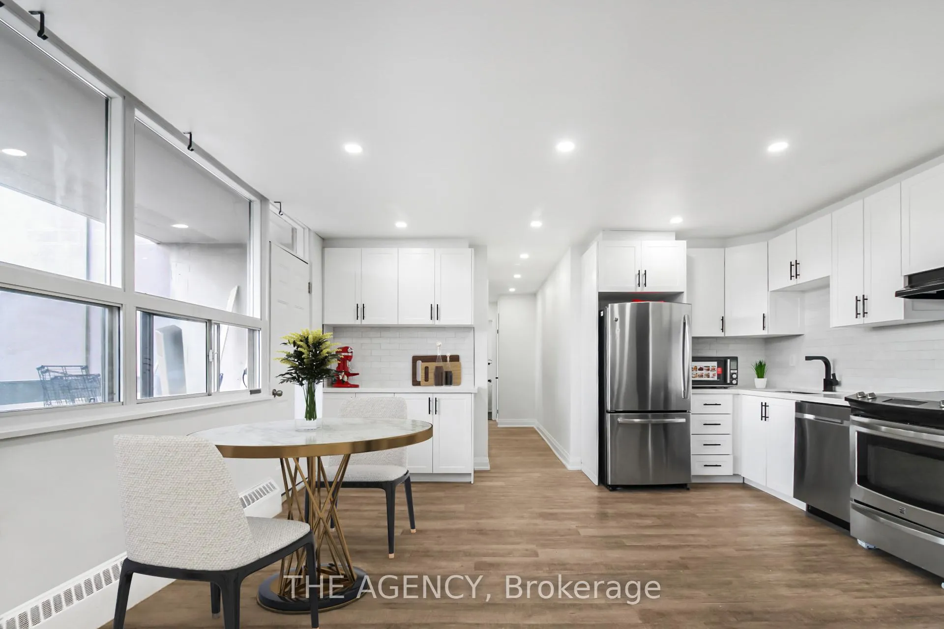 Photo 4 of Unit 507, 15 Albright Road, Hamilton, Vincent — HOMEH